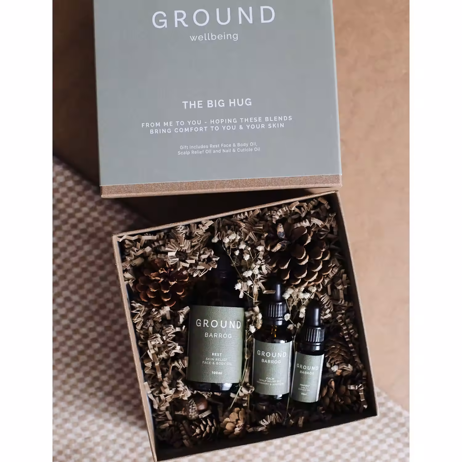 The Big Hug Large Gift Box