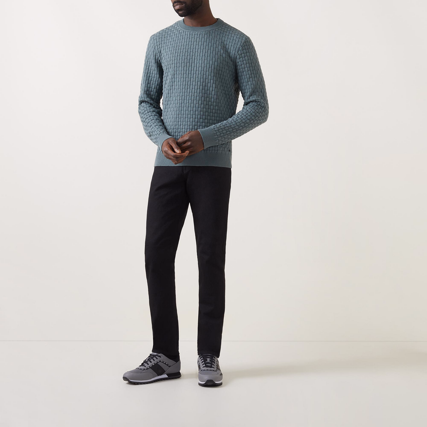 Stubon Textured Sweatshirt