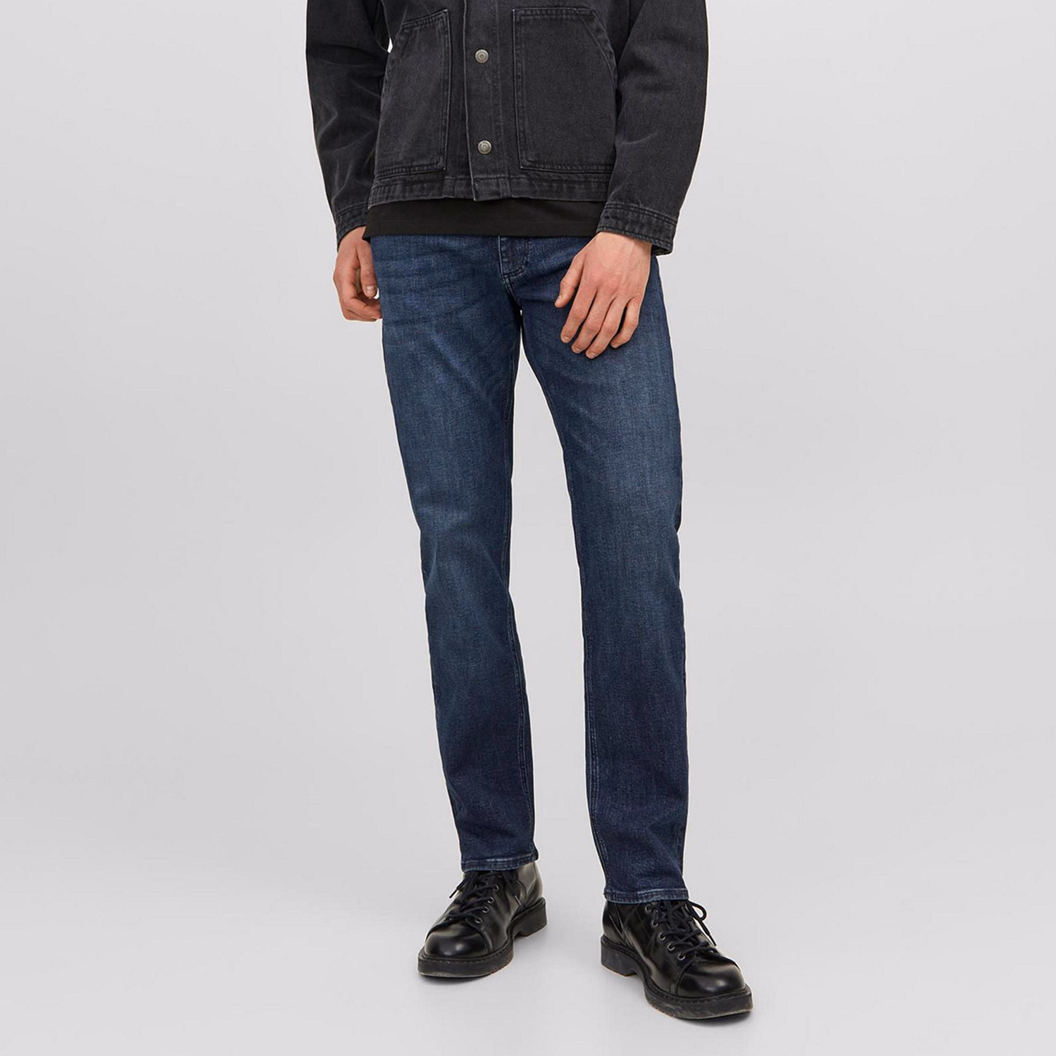 Clark Evan Straight Leg Jeans