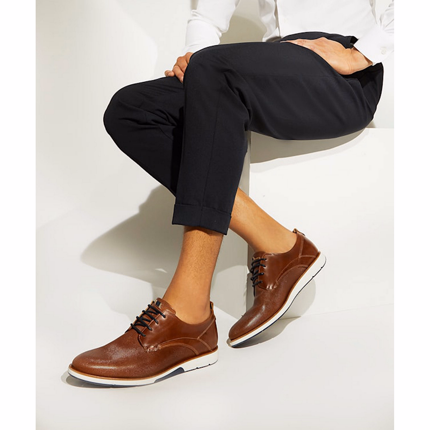 Barnabey Casual Lace-Up Shoes