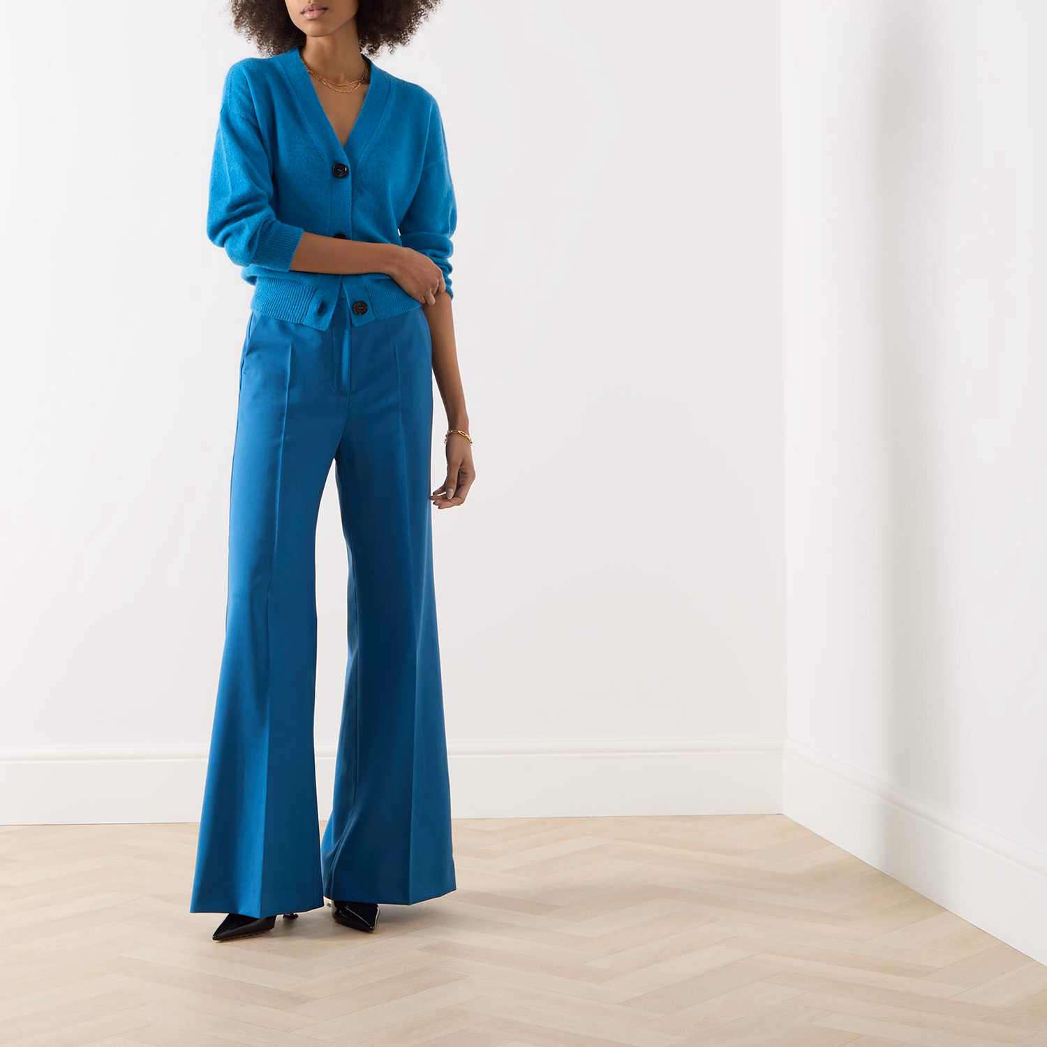 Sonale High-Rise Wide Leg Trousers
