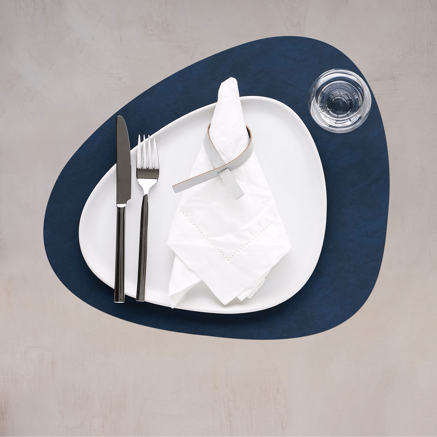 Table Mat Curve L Nupo Midnight Blue