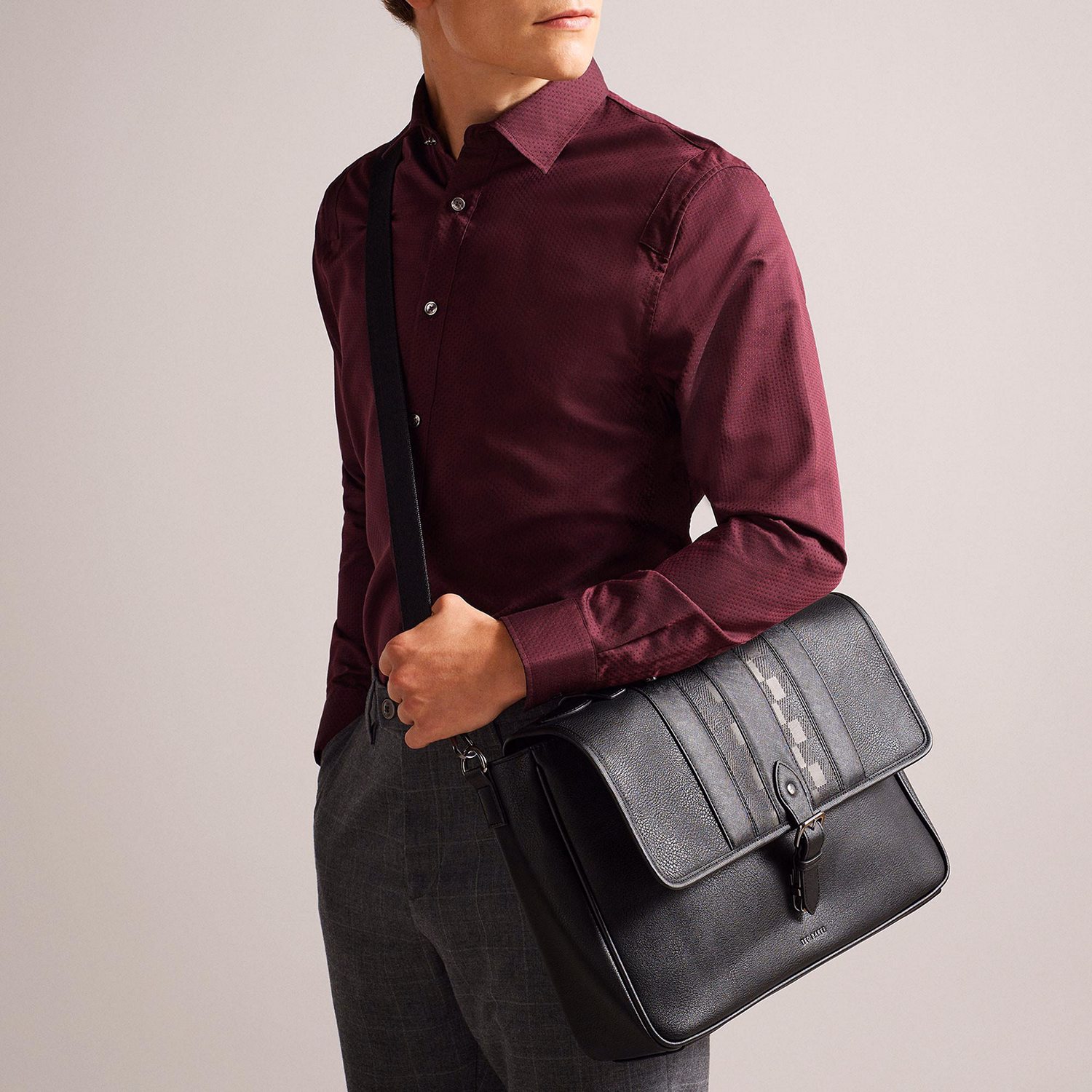 Wayvees House Check Satchel