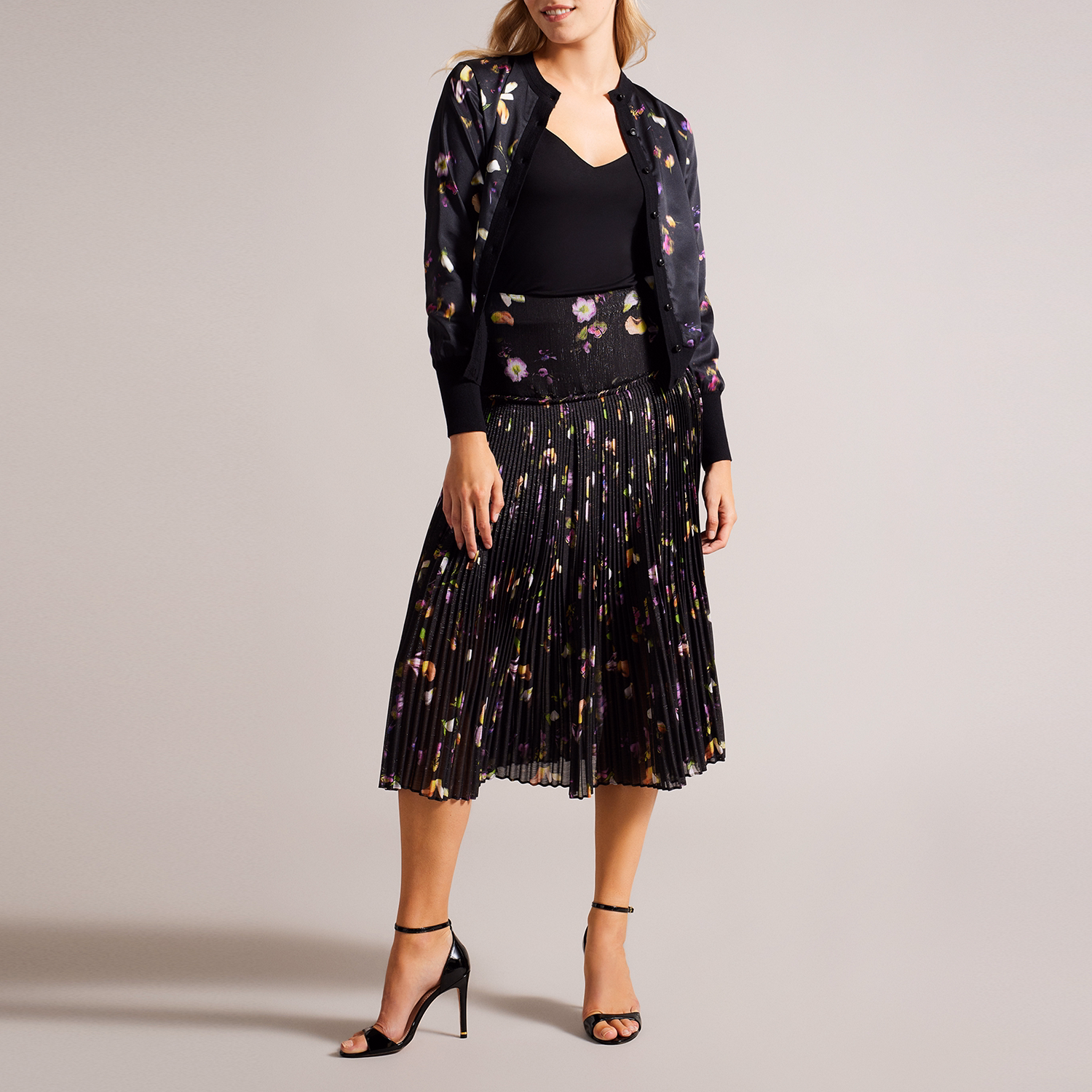 Floral Pleated Skirt