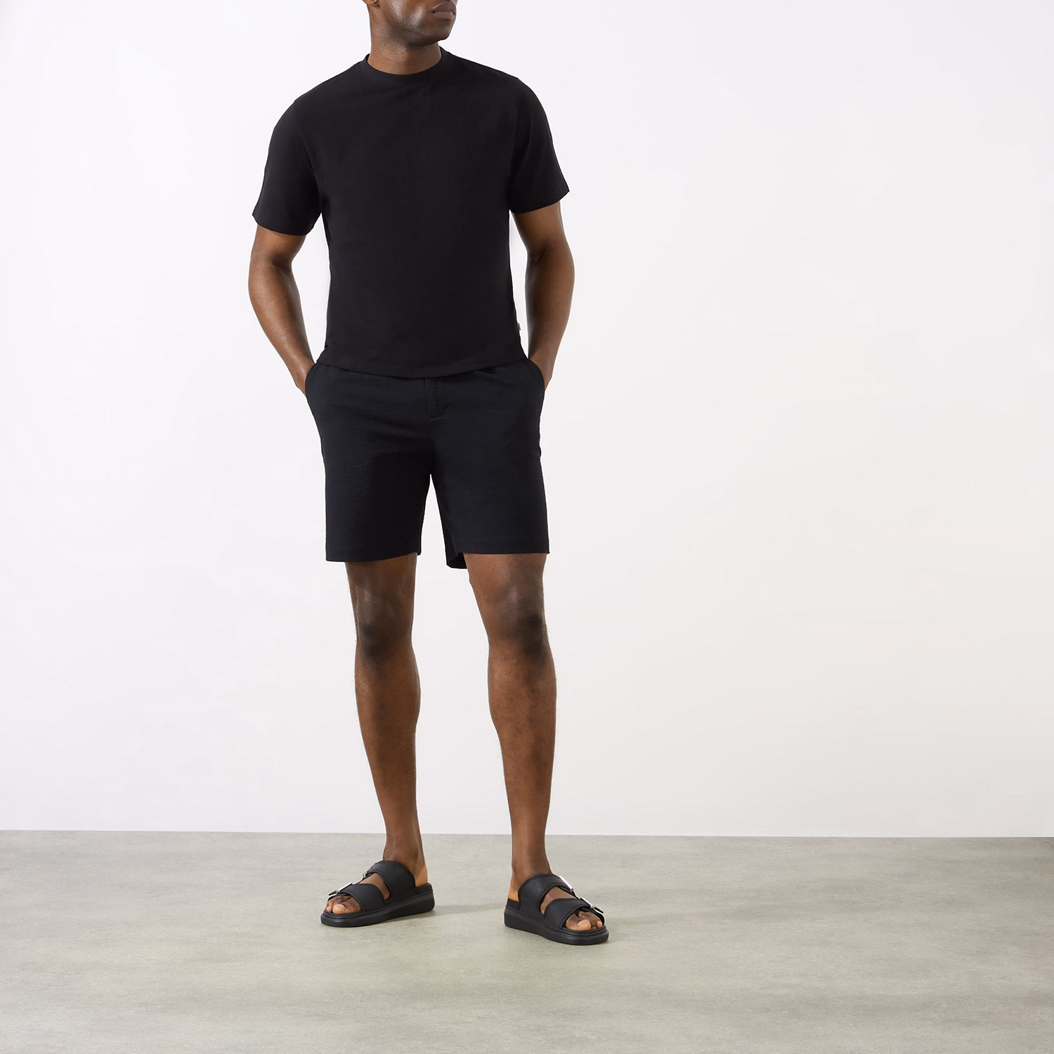 Linton Pleated Seersucker Shorts