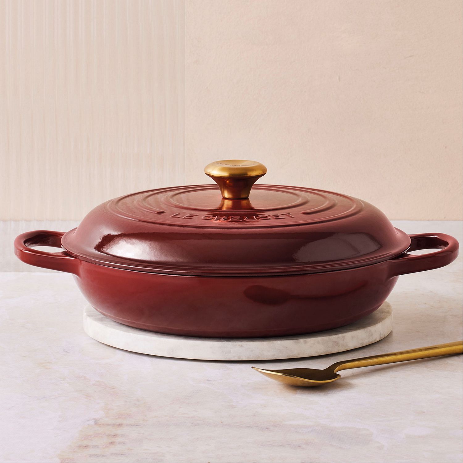 Signature Cast Iron Shallow Casserole 30cm