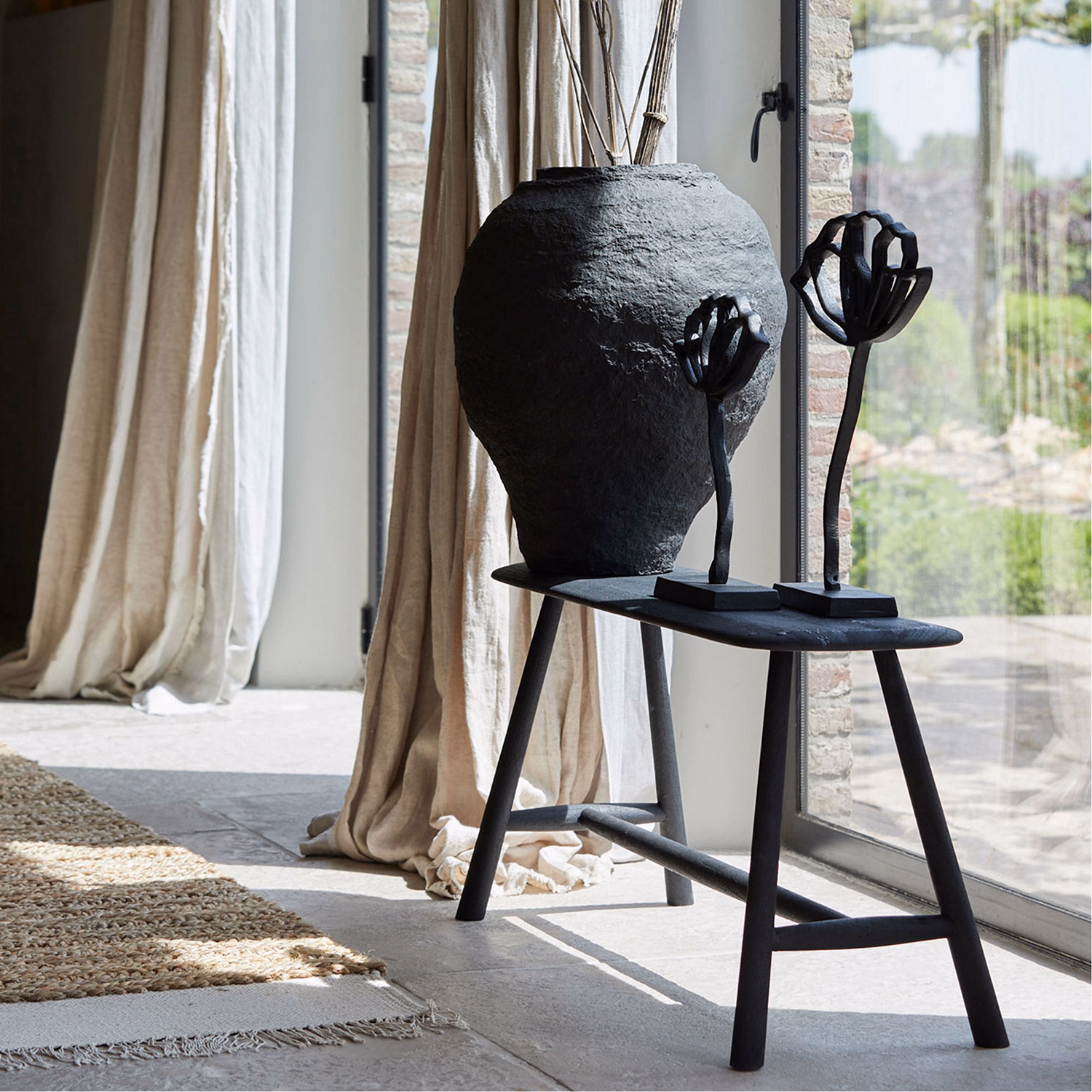 Cerfs Bench Matt Black Wood