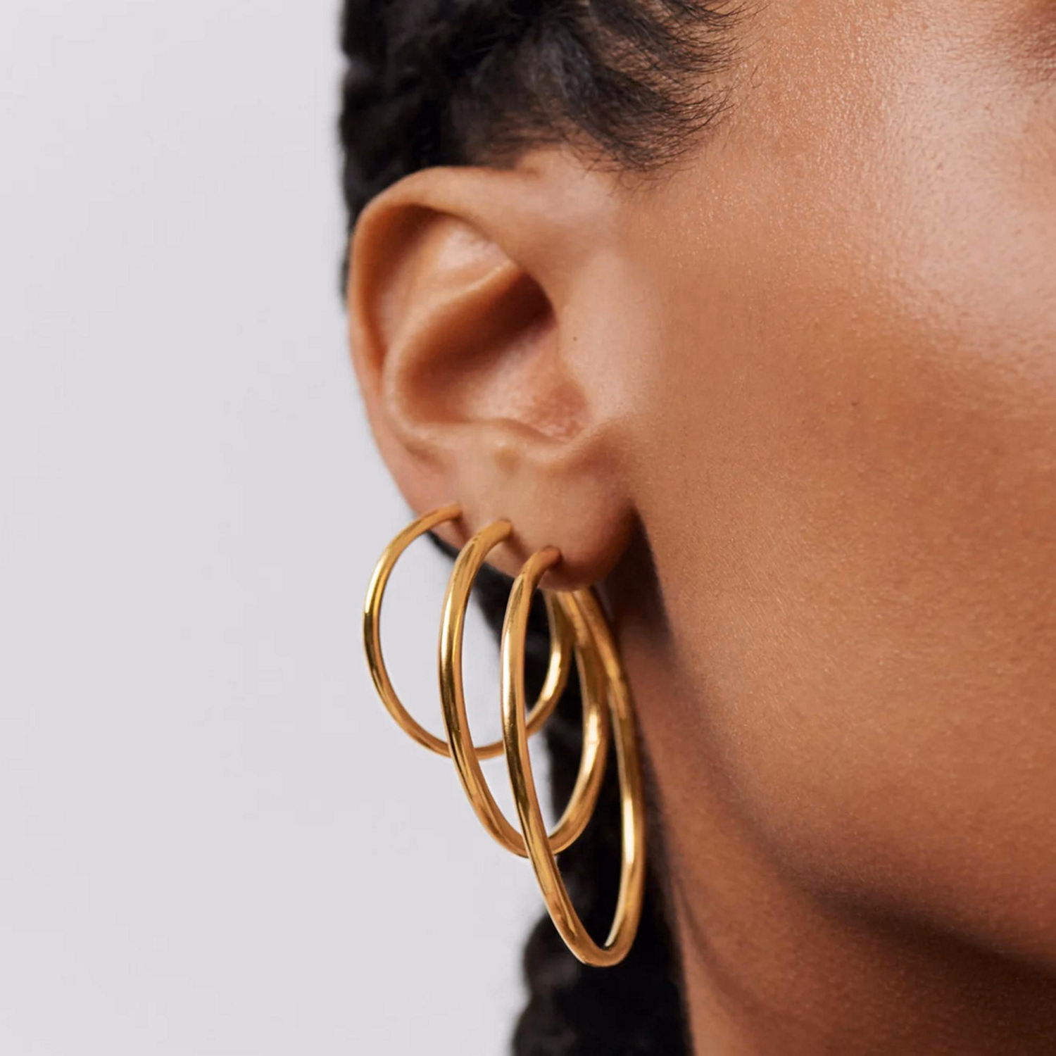 Classic Medium Hoop Earrings