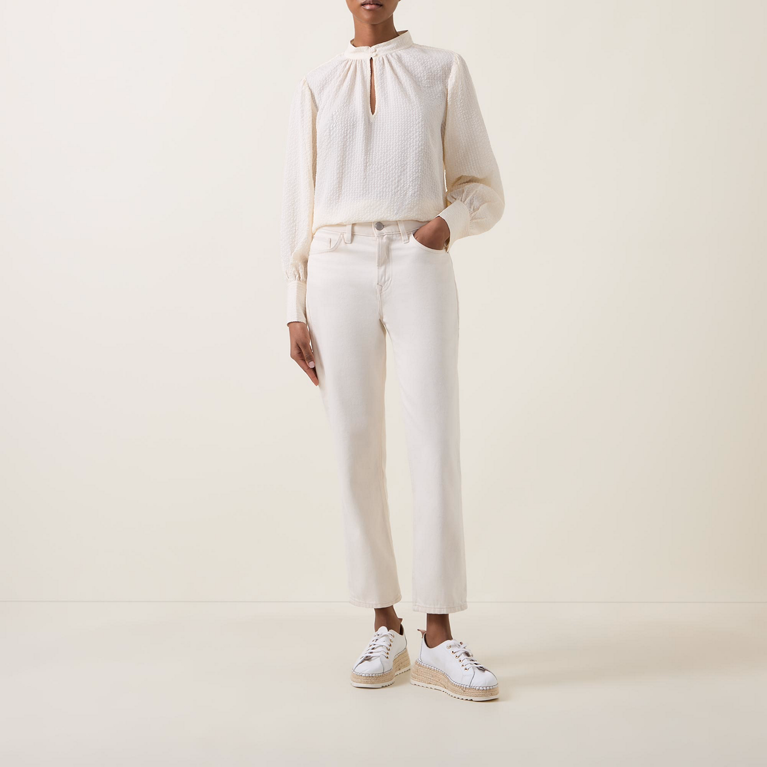 Fricka Keyhole Blouse