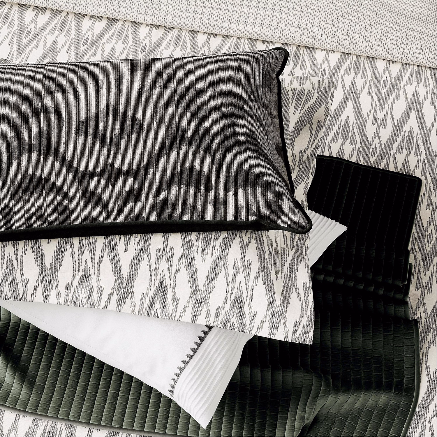 Nadir Embroidered Standard Pillowcase Green