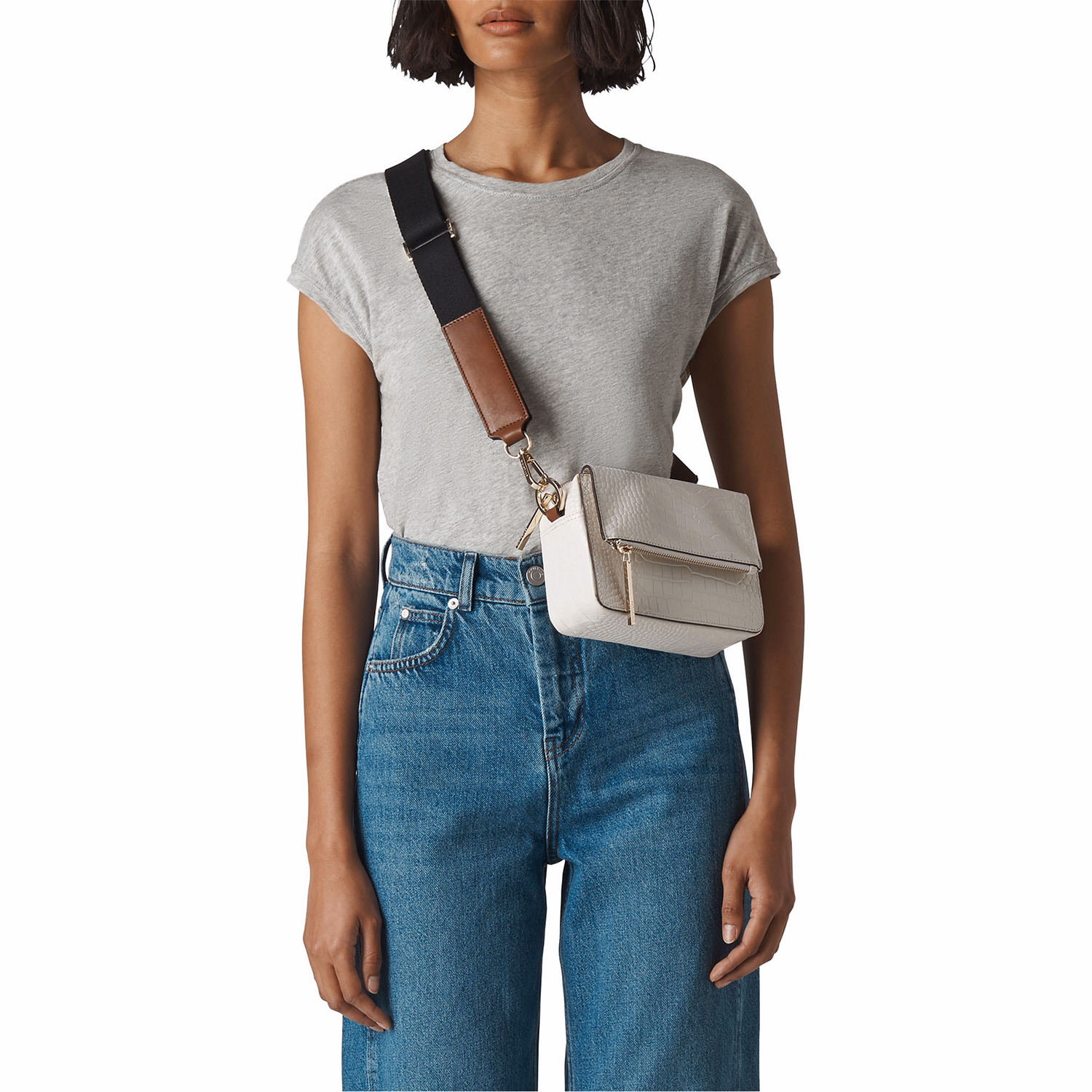 Minimal Solid T-Shirt