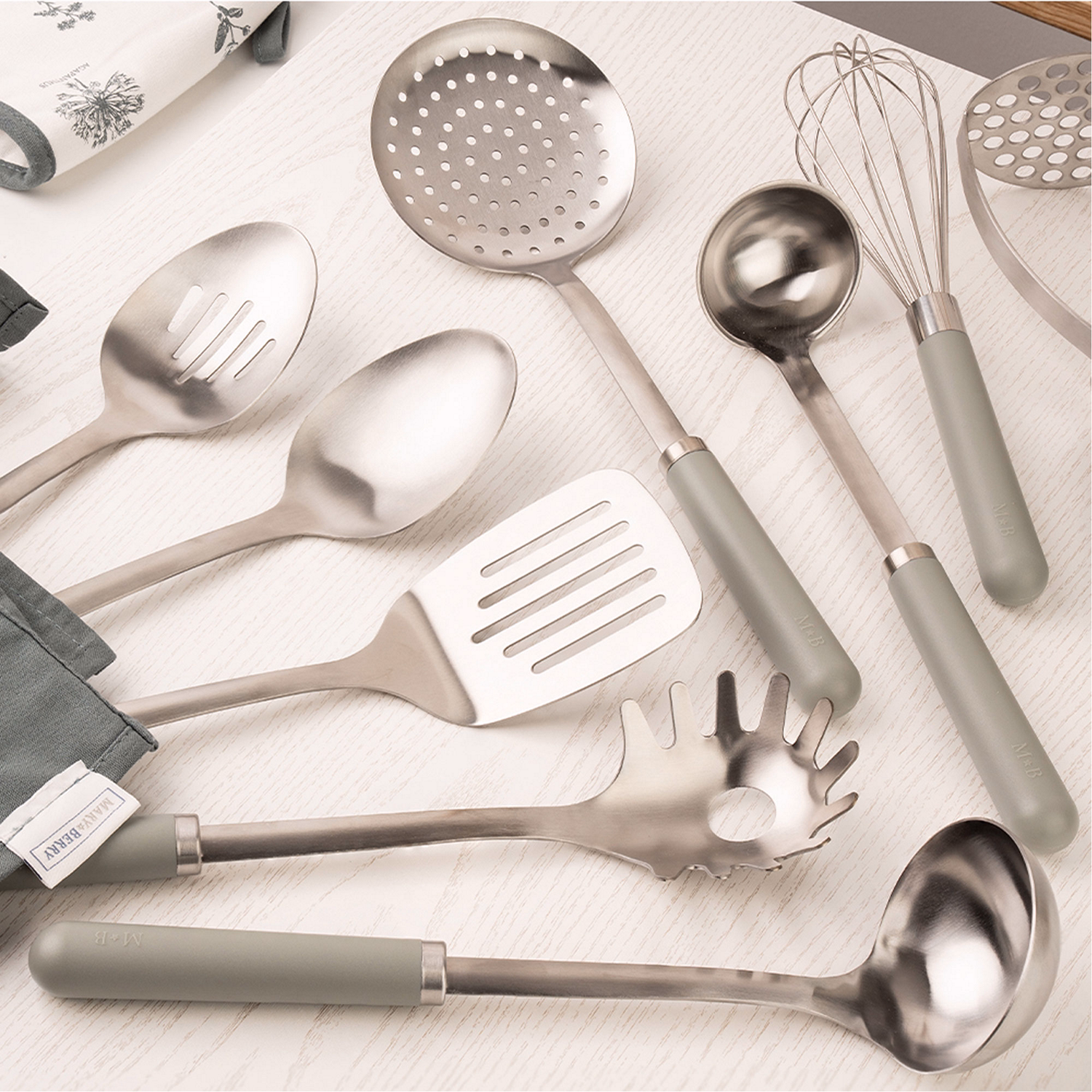 Large Stainless Steel Ladle