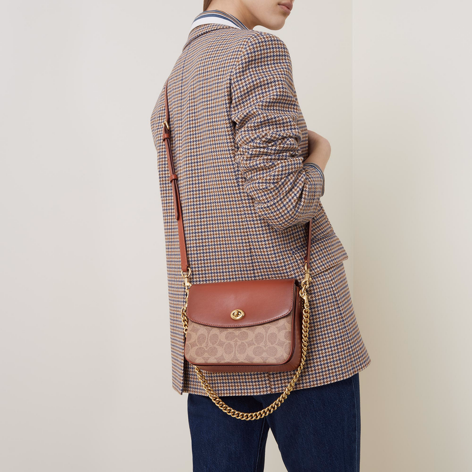 Cassie Chain Crossbody Bag