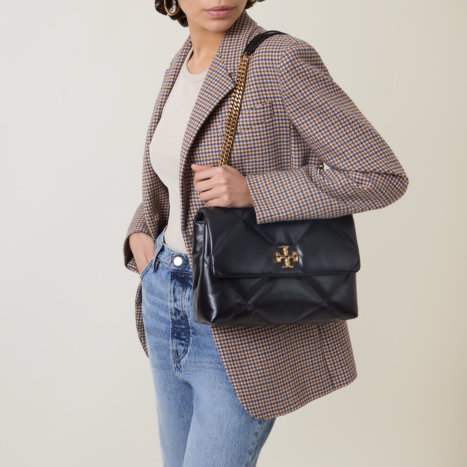 Kira Diamond Quilted Medium Shoulder Bag