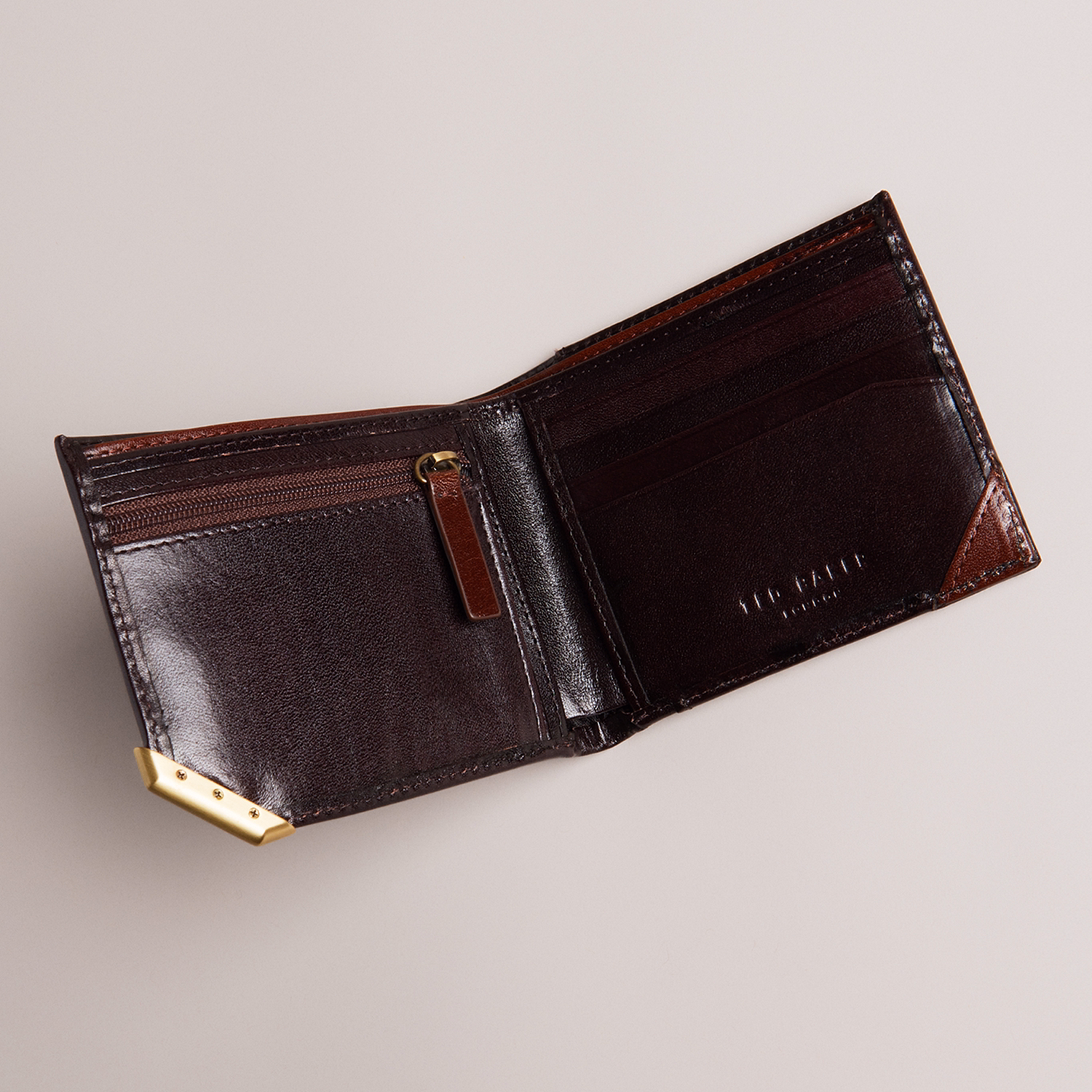 Kornerr Metal Corner Billfold Coin Wallet