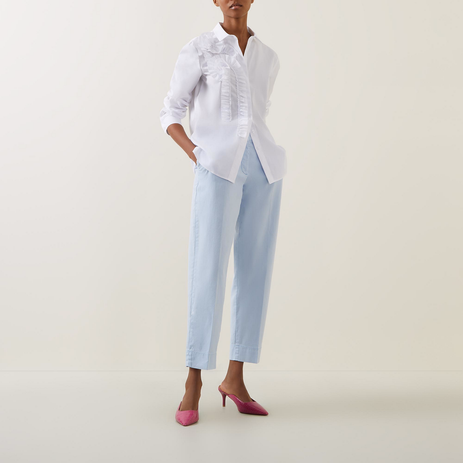 Straight-Leg Cropped Jeans