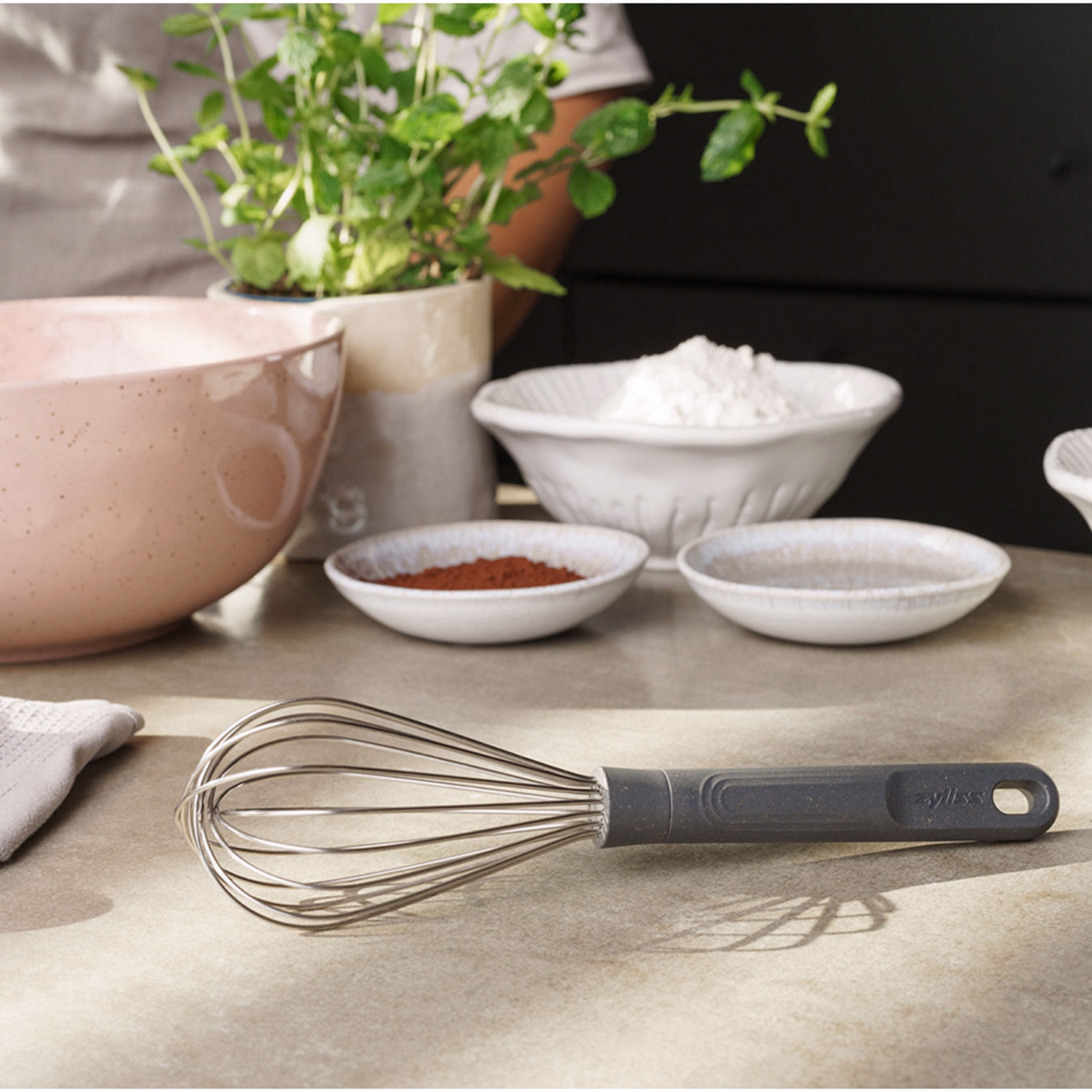 Balloon Whisk Medium