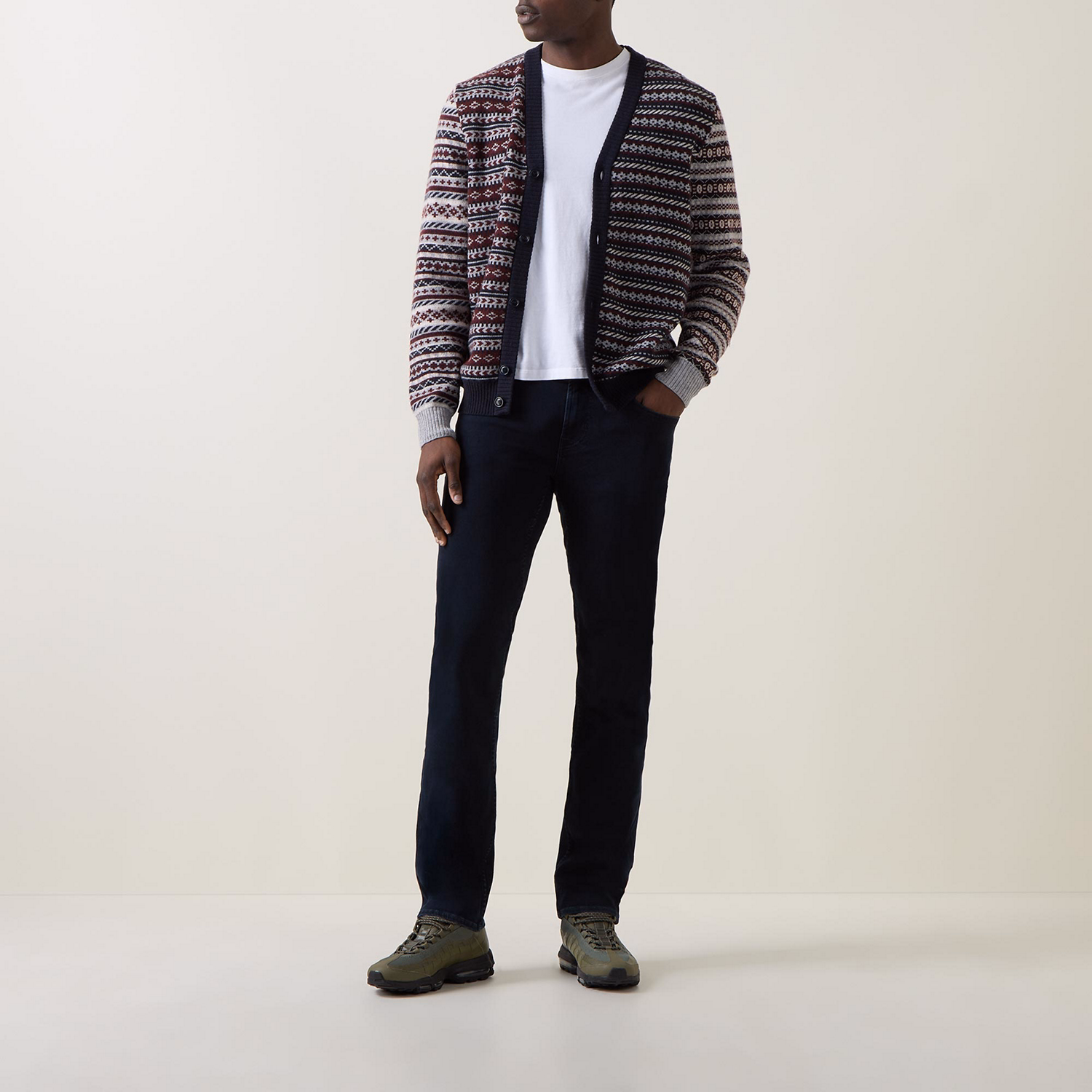 Standard Mid-Rise Straight Leg Jeans