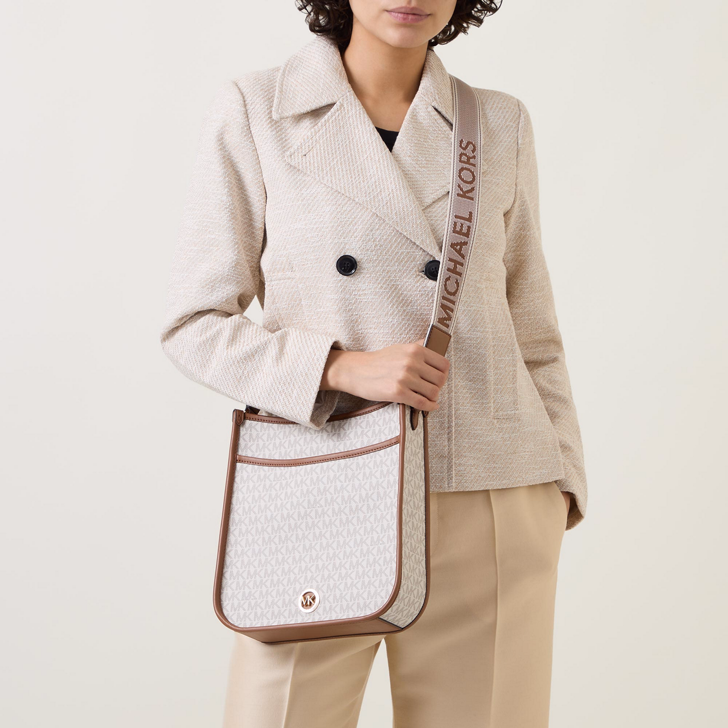 Luisa Messenger Crossbody Bag