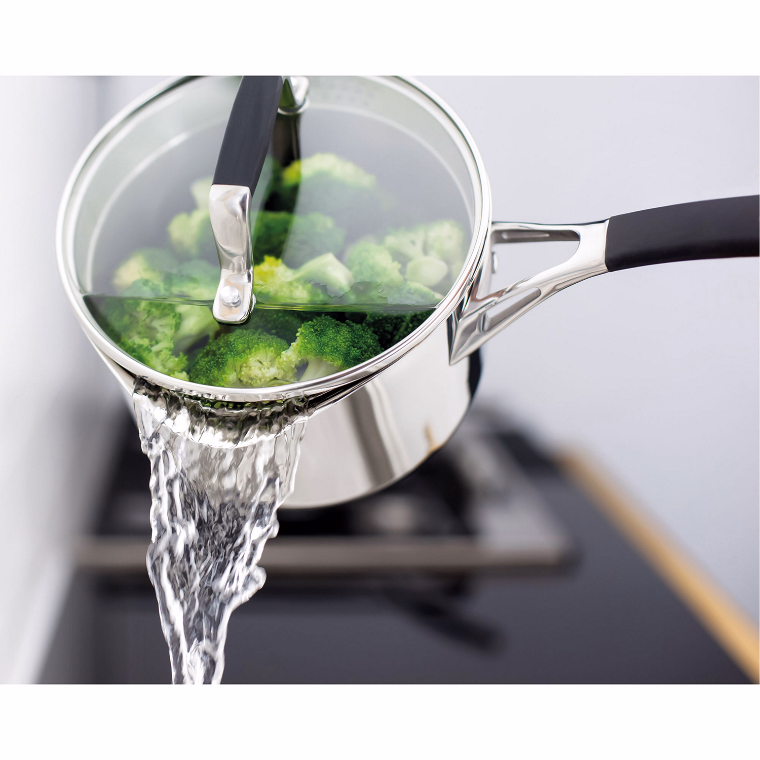 5000 Three-Piece Saucepan Set