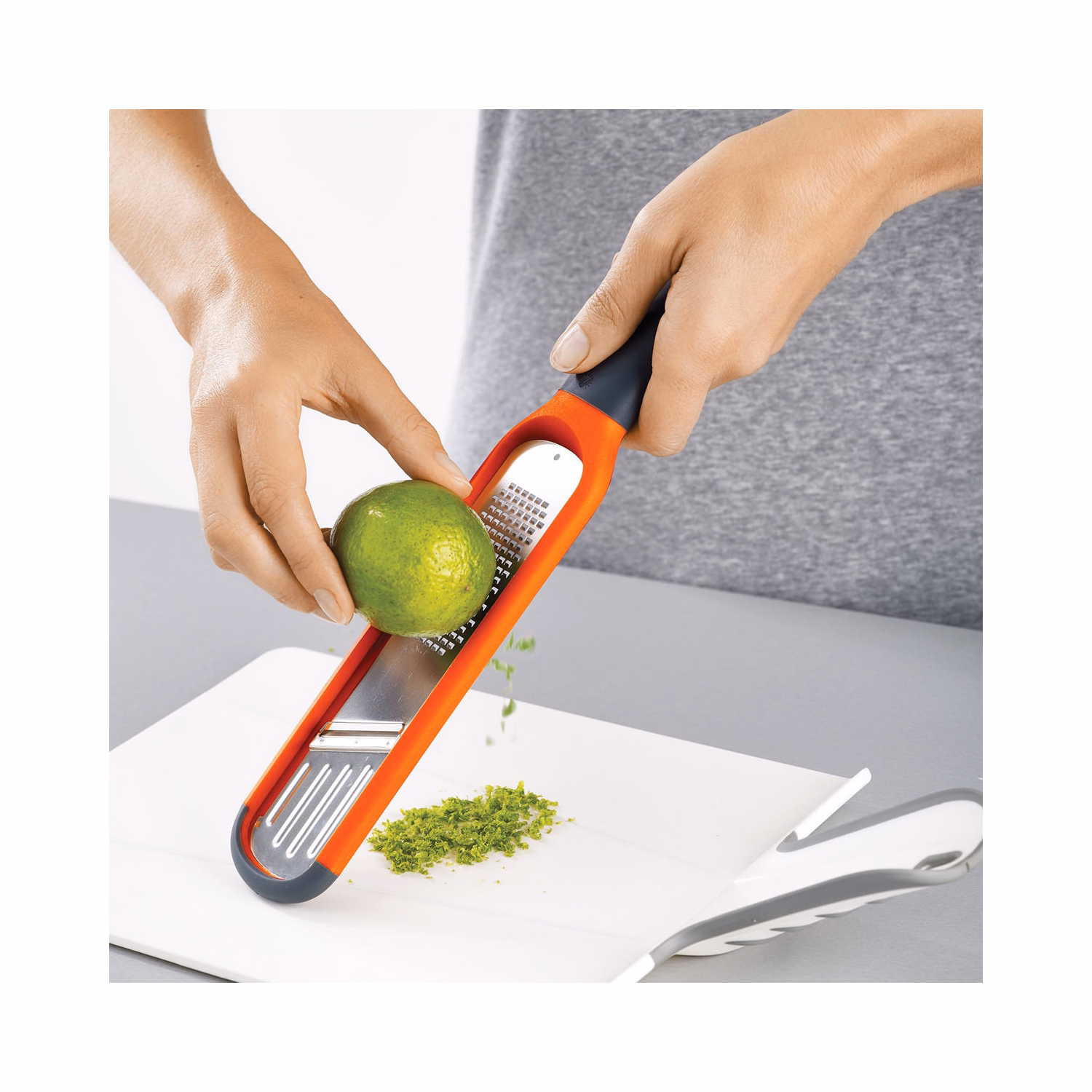 Handi-Grate? 2-in-1 Mini Grater & Slicer