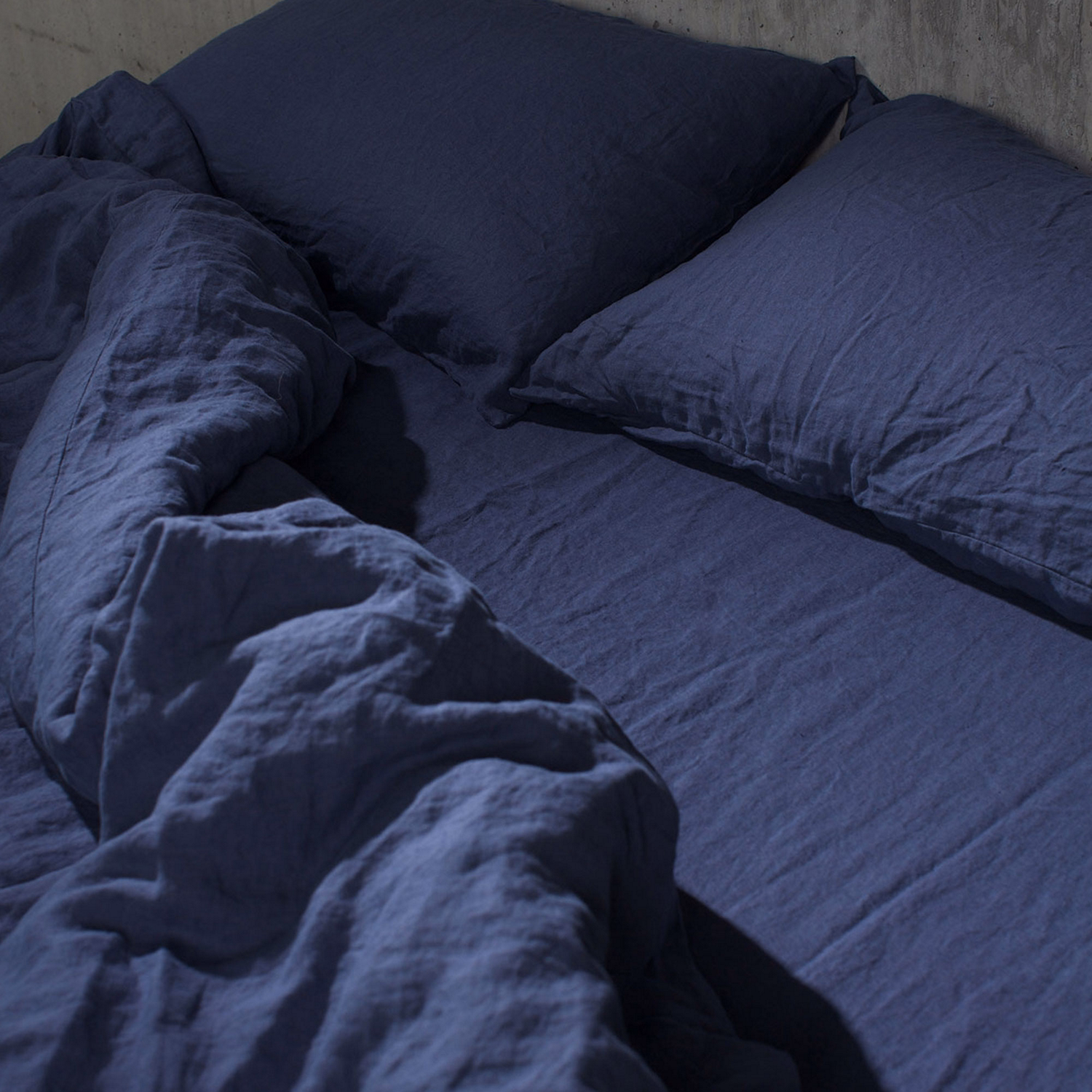 Breeze Linen Pillowcase Pair  Midnight