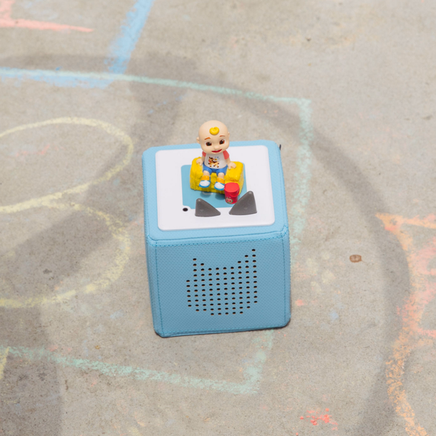 Cocomelon Outdoor Adventures with JJ Audio Figure