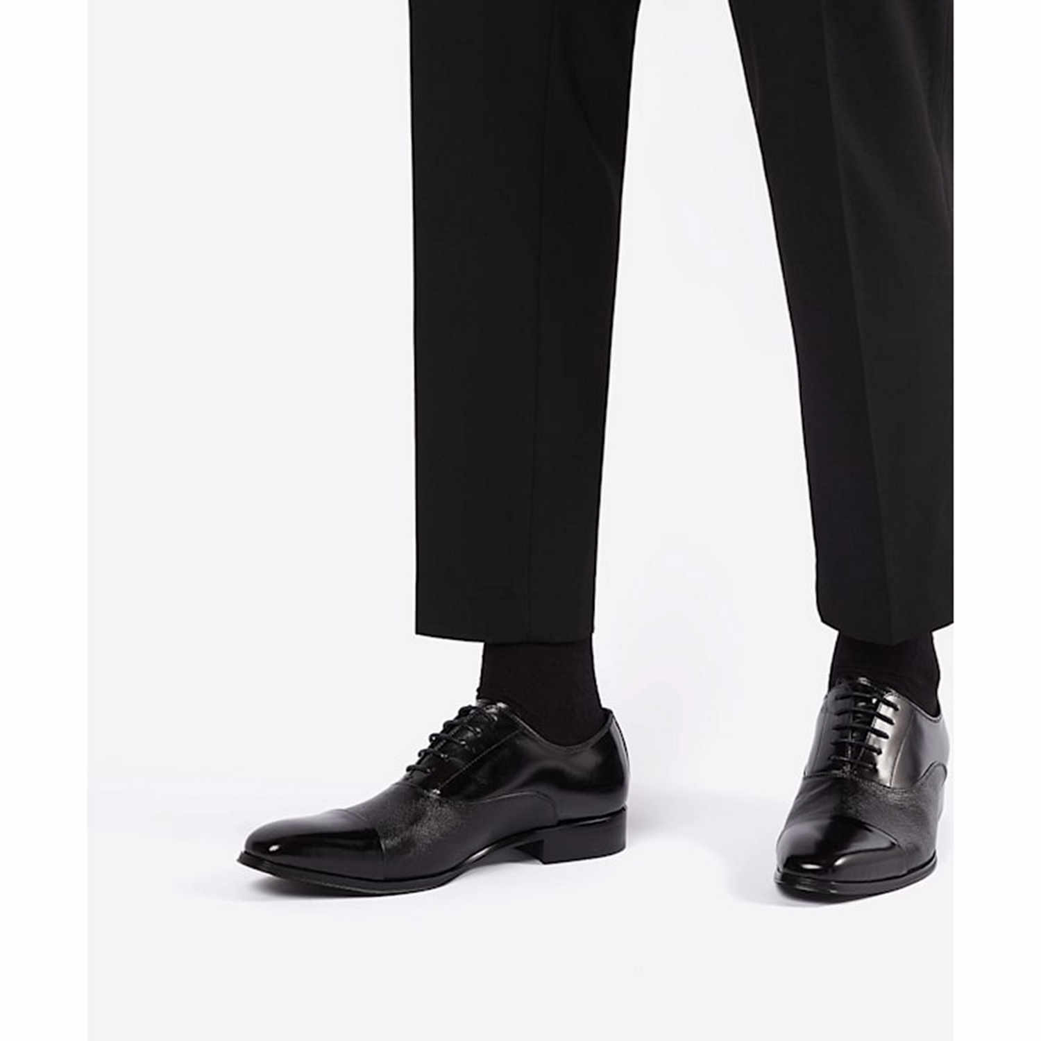 Sheet Saffiano Leather Oxford Shoes