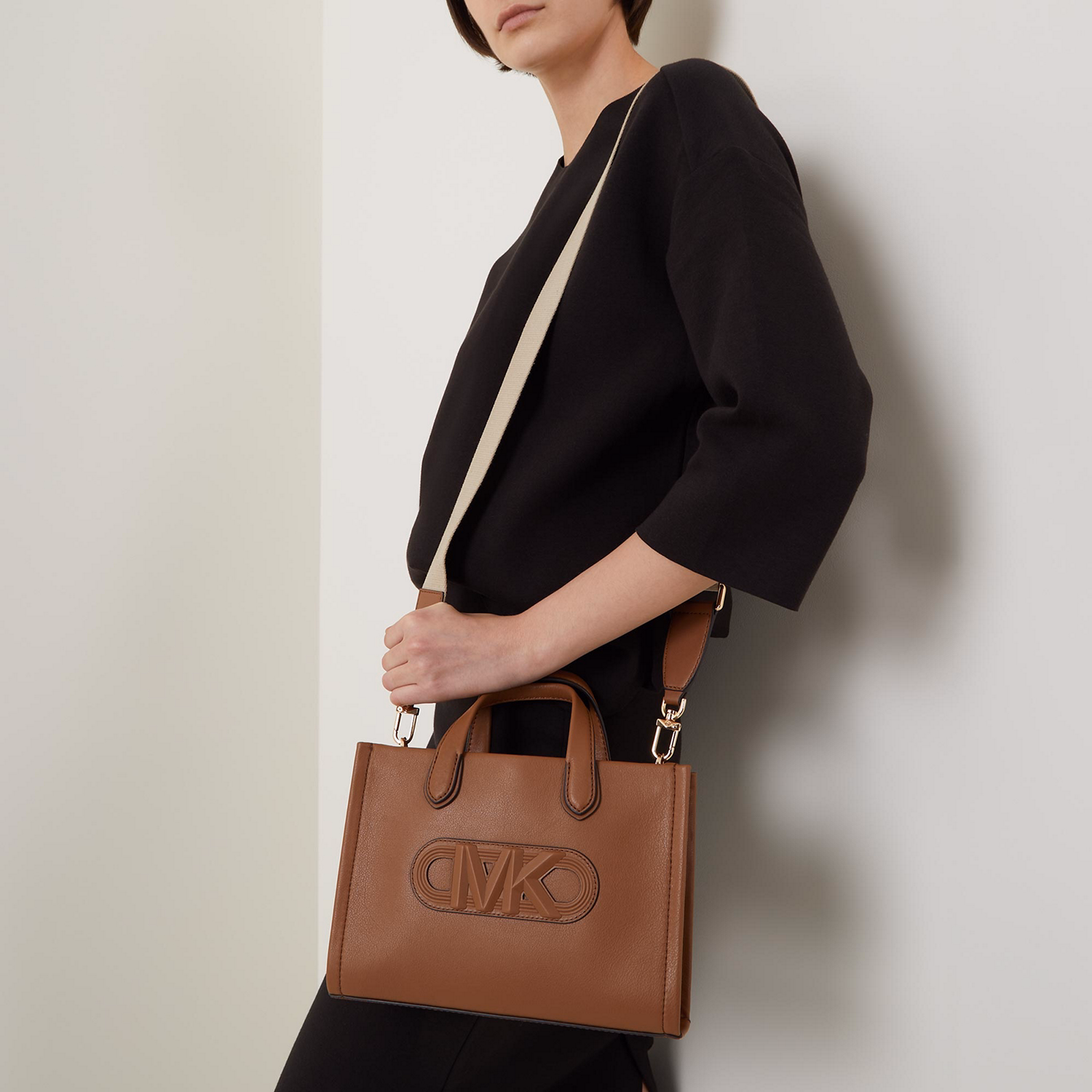 Gigi Small Messenger Tote Bag