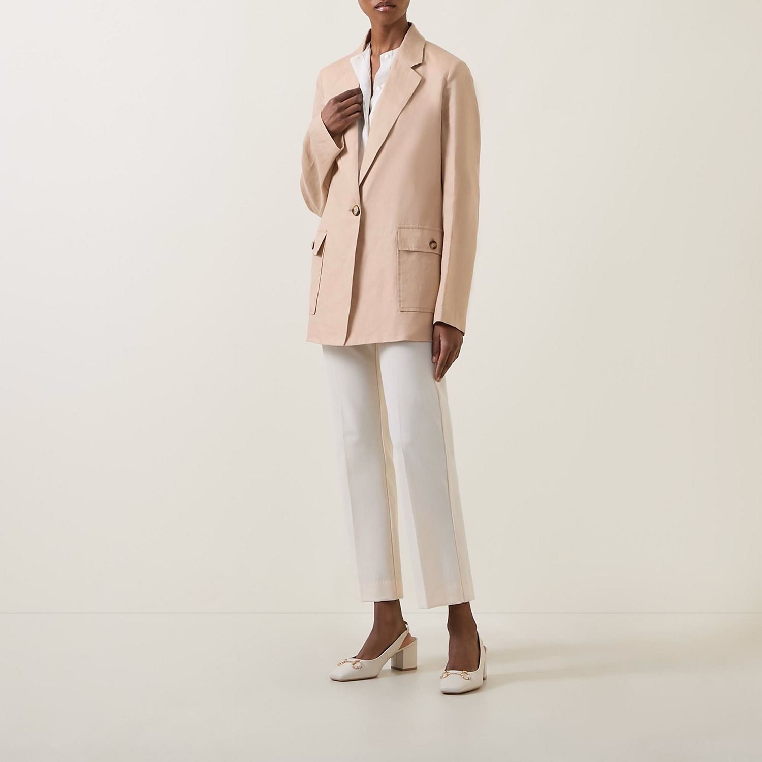 Single-Breasted Linen Blazer