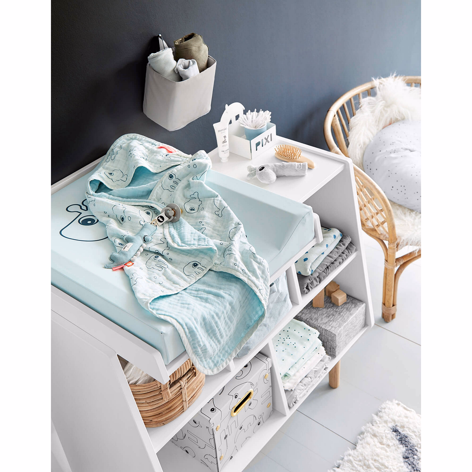 Raffi Easy Wipe Changing Pad