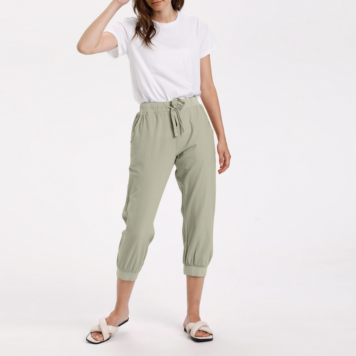 Naya Capri Cropped Joggers