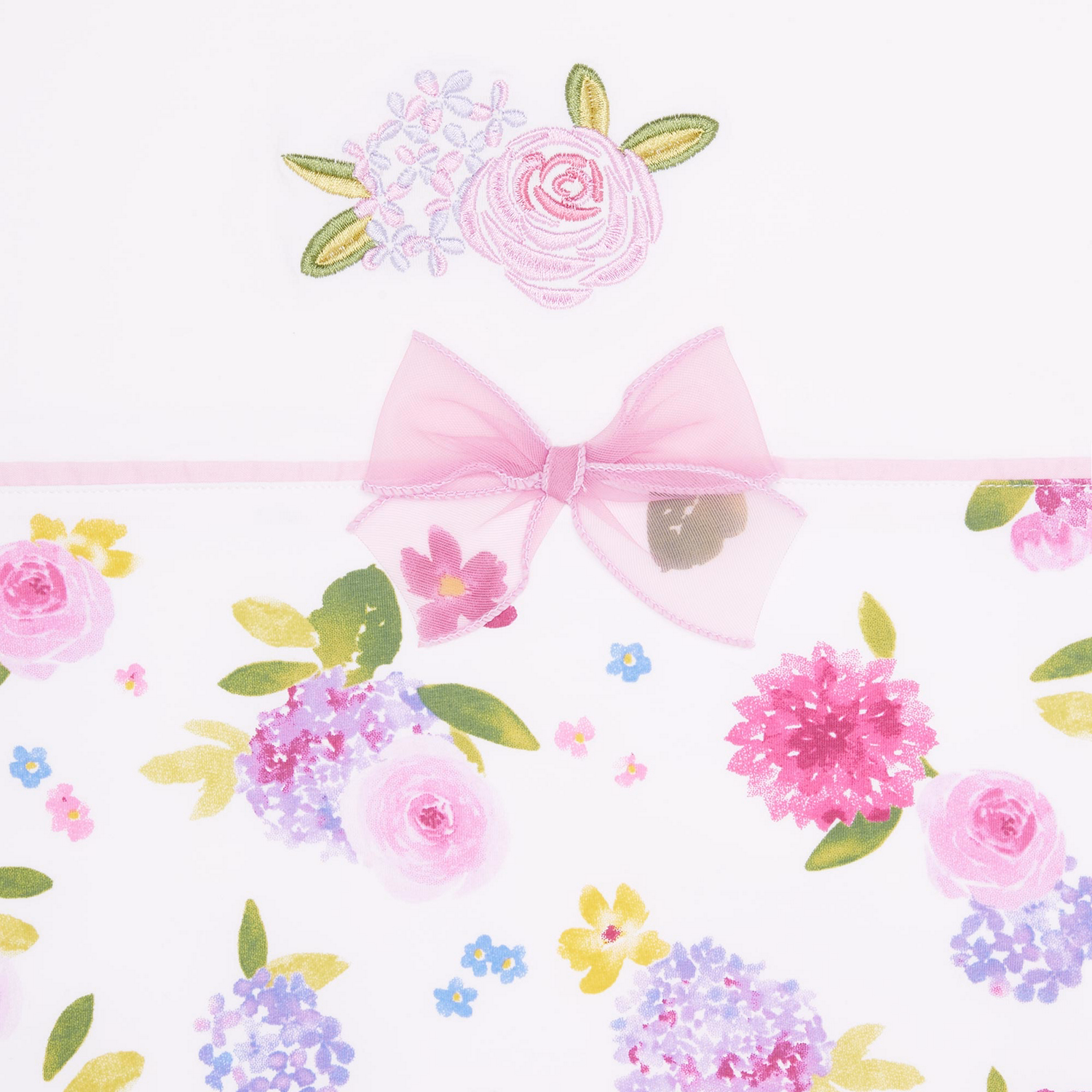 Floral Bow-Detail Applique Blanket