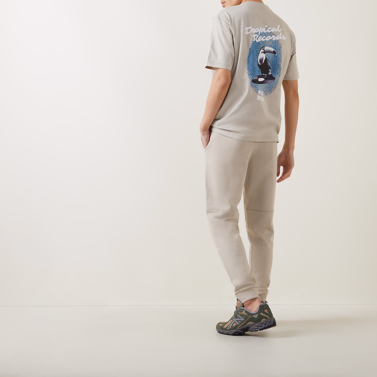 Terecords Pecan Graphic T-Shirt