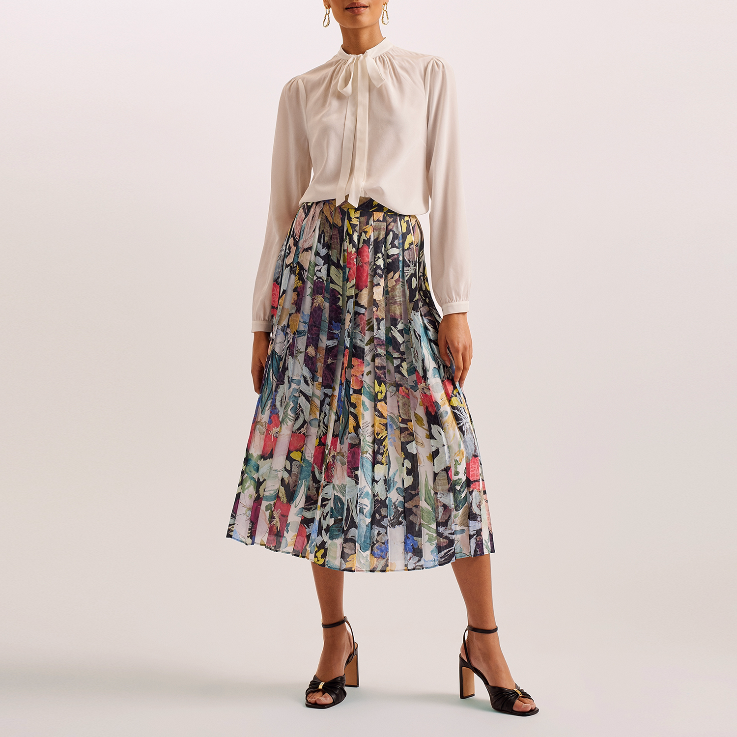 Cornina Floral Pleated Skirt