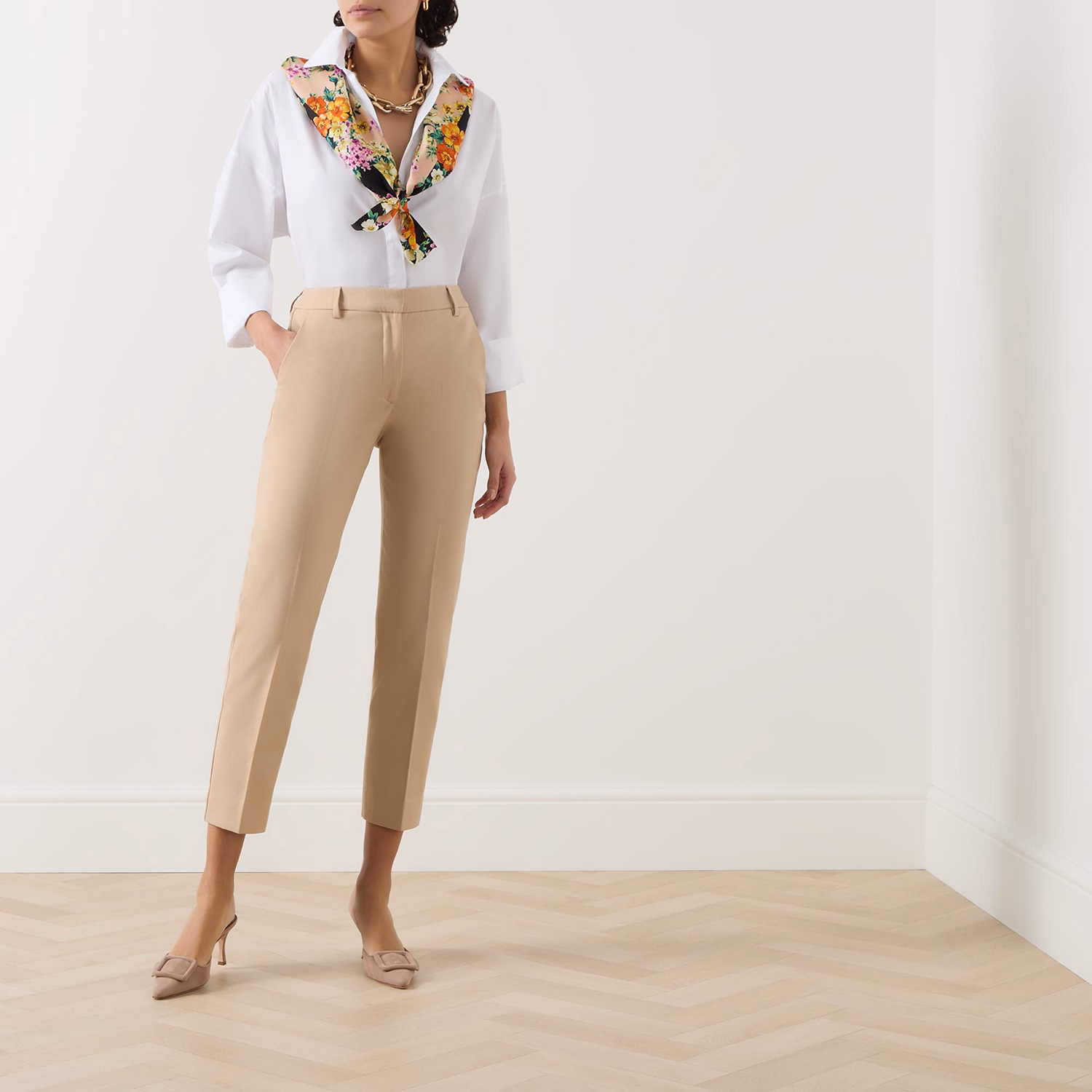 Vite Mid-Rise Slim Leg Trousers
