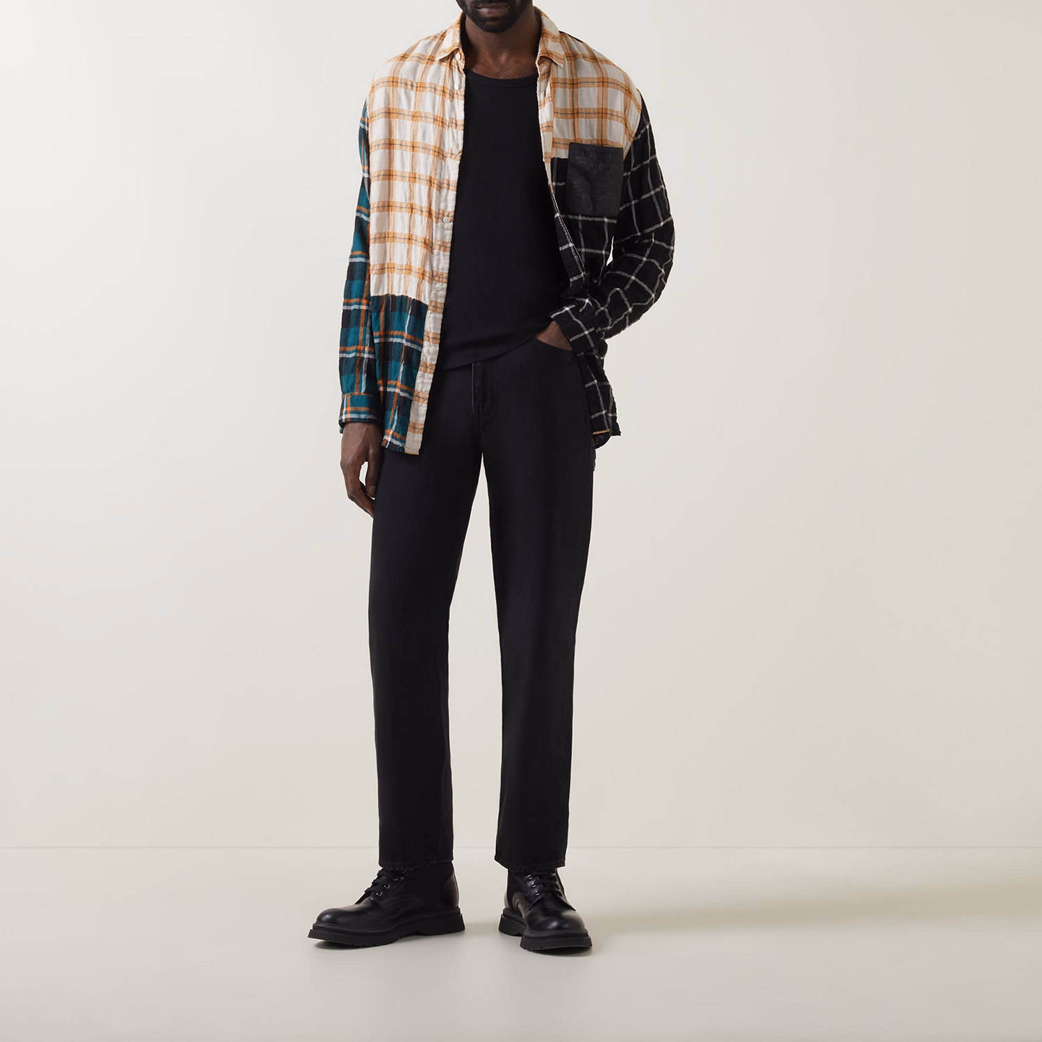 568? Stay Loose Jeans