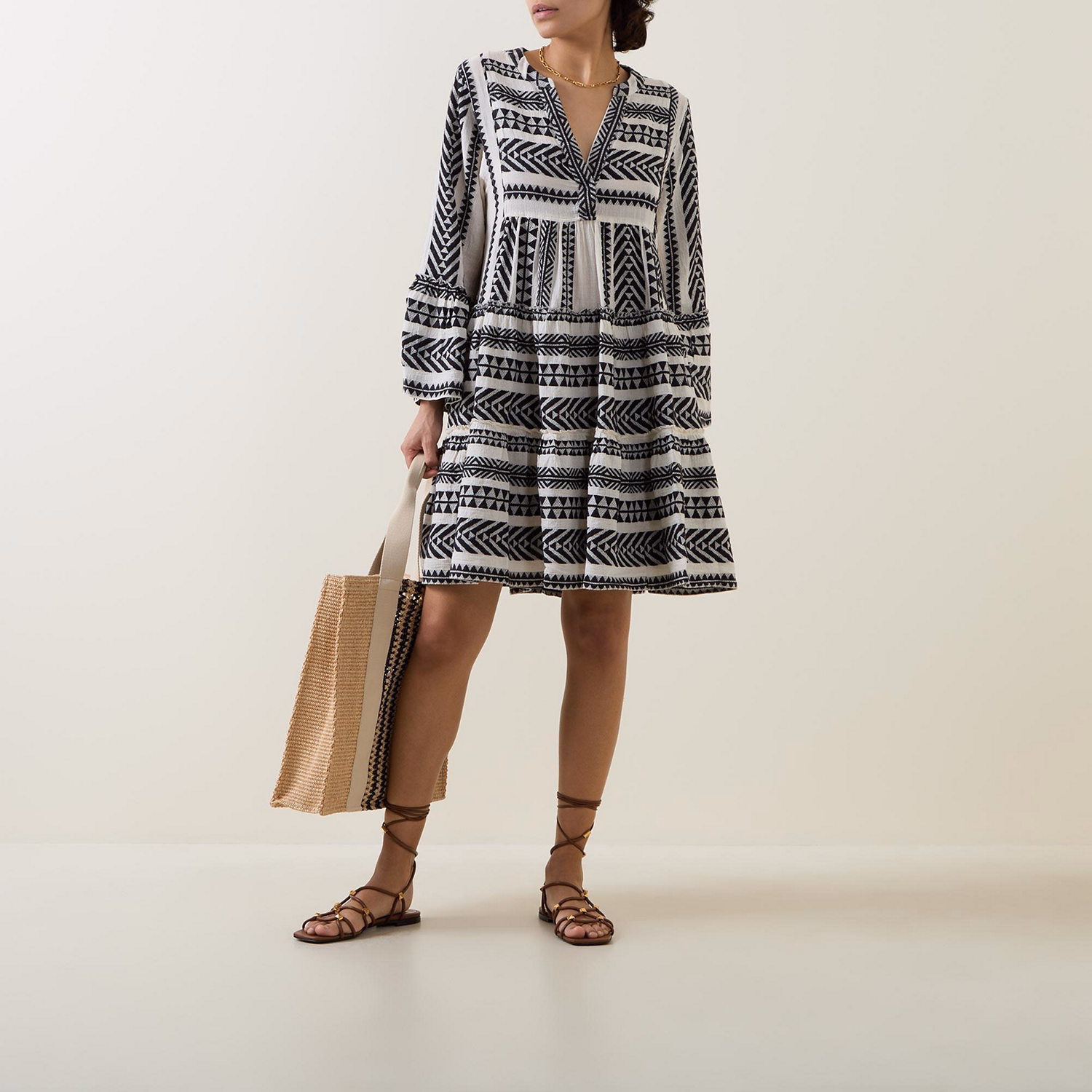 Ella V Neck Printed Short Mini Dress