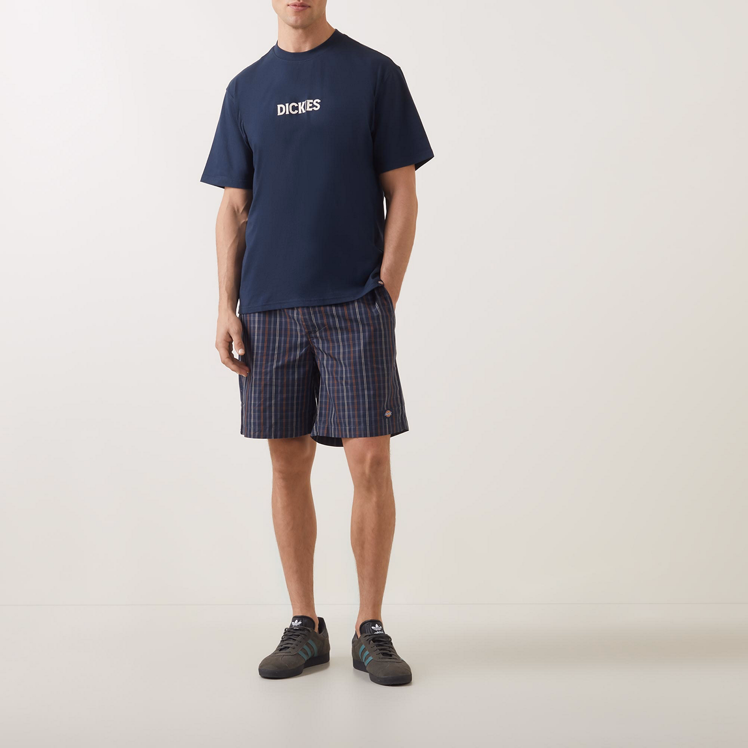 Patrick Spring Graphic T-Shirt