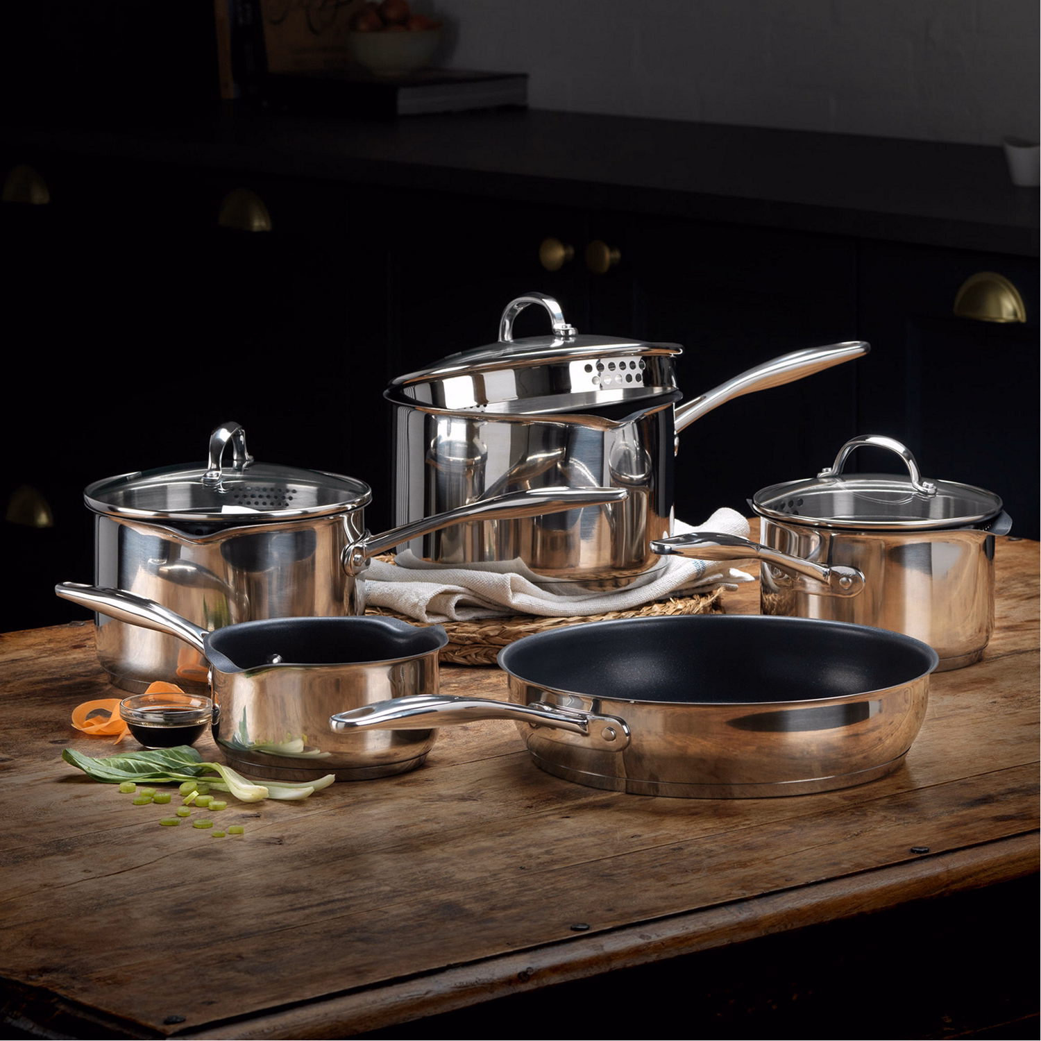 7000 Five-Piece Stainless Steel Non-Stick Pan Set