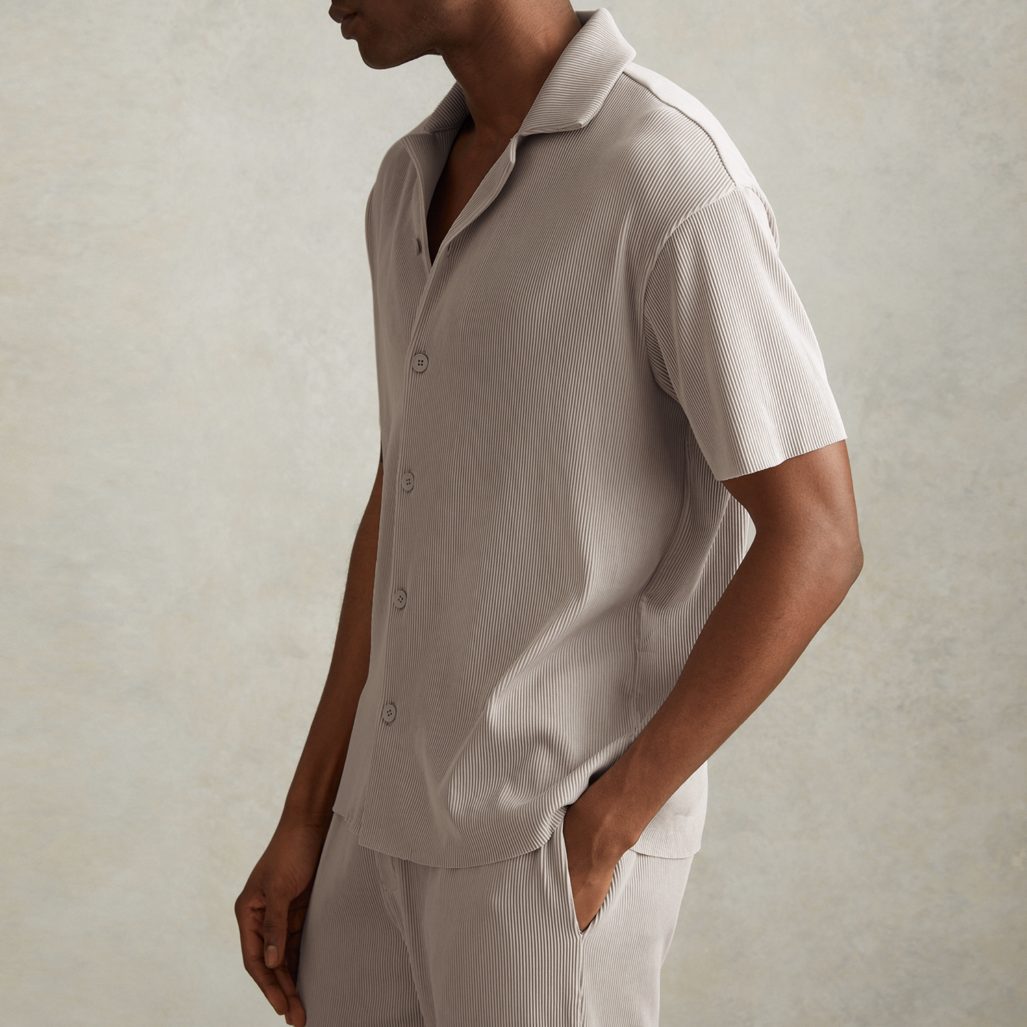Chase Ribbed Cuban Collar Shirt