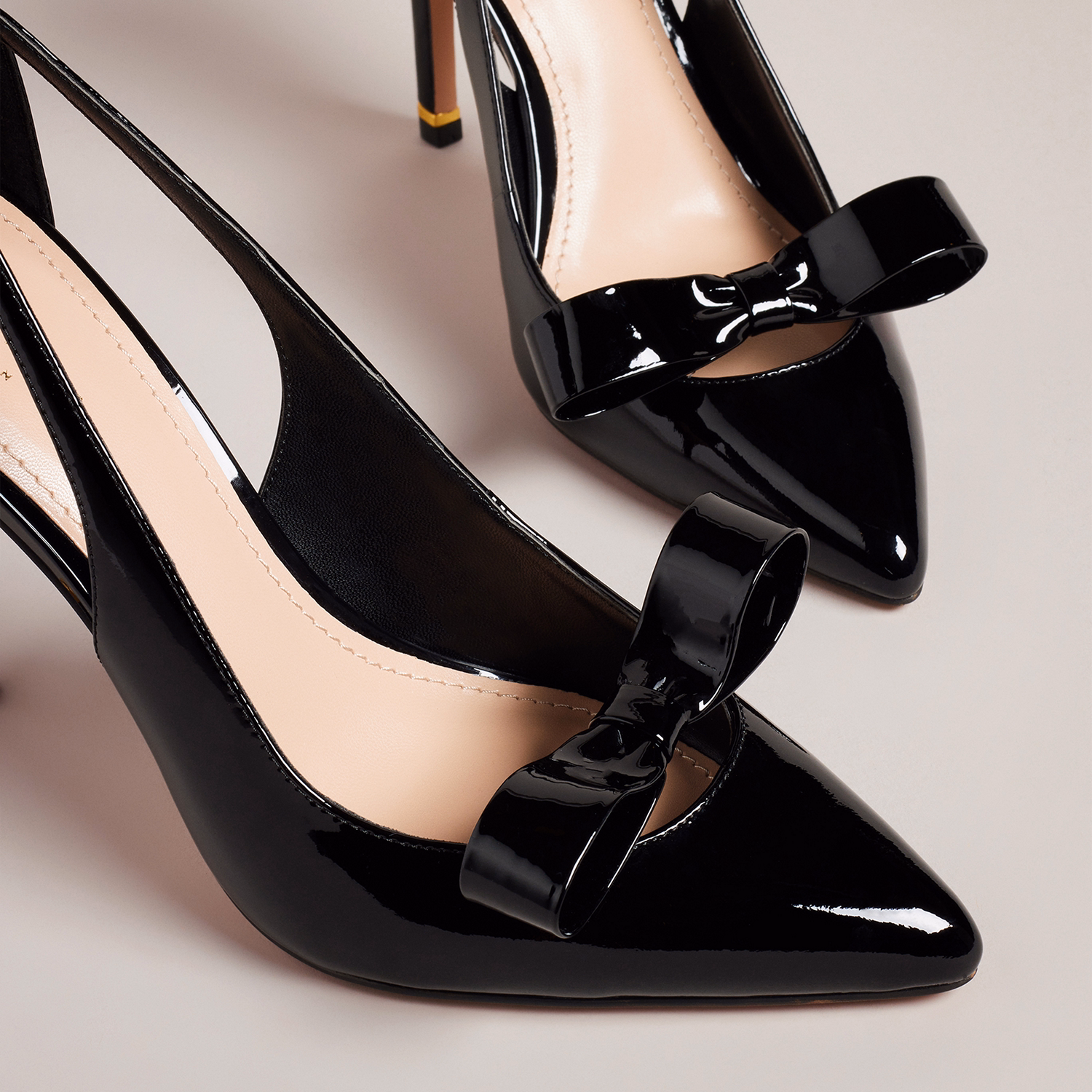 Orliney Patent Bow 100 Courts