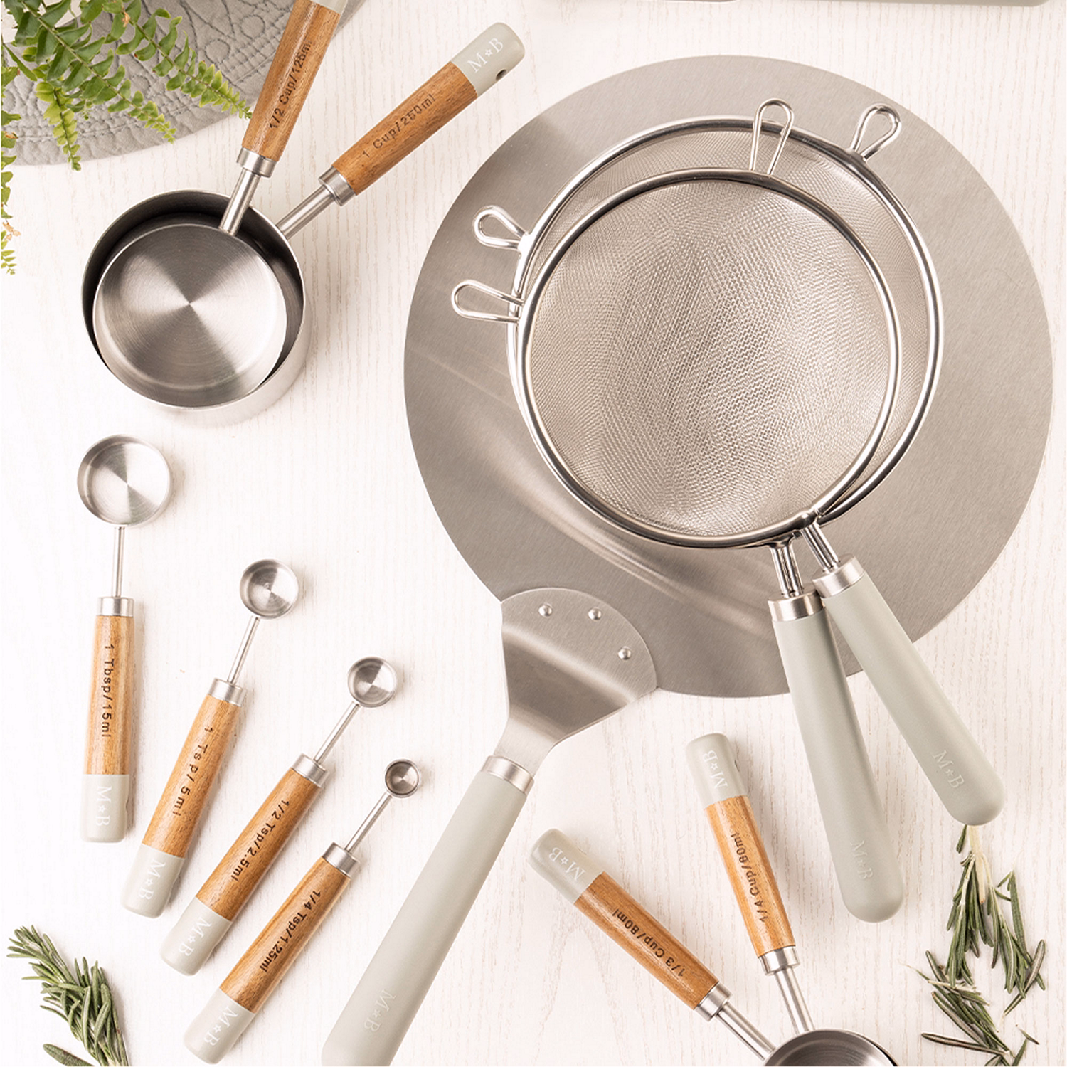 Stainless Steel Sieve 14cm