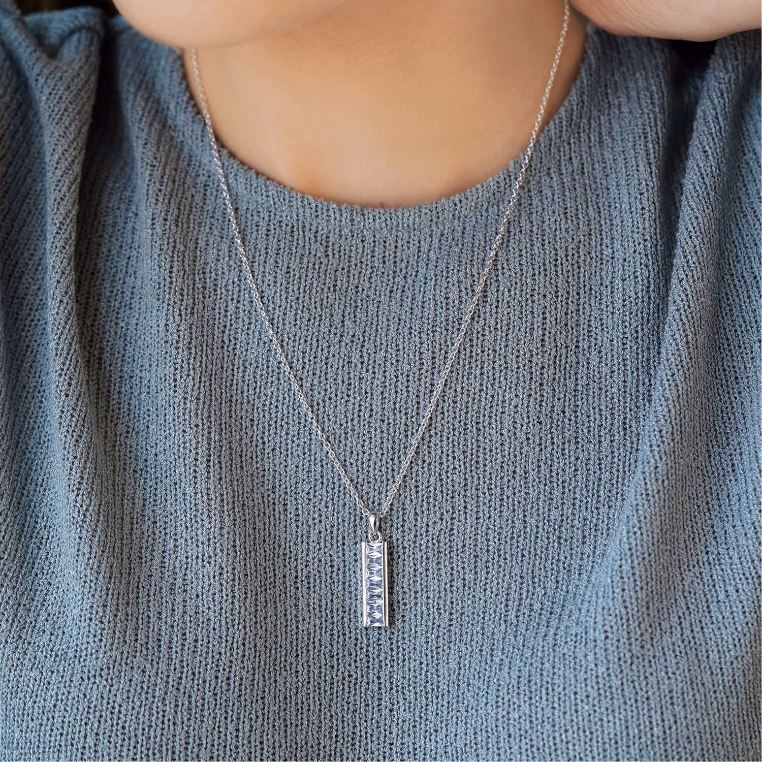 Bar Pendant Necklace