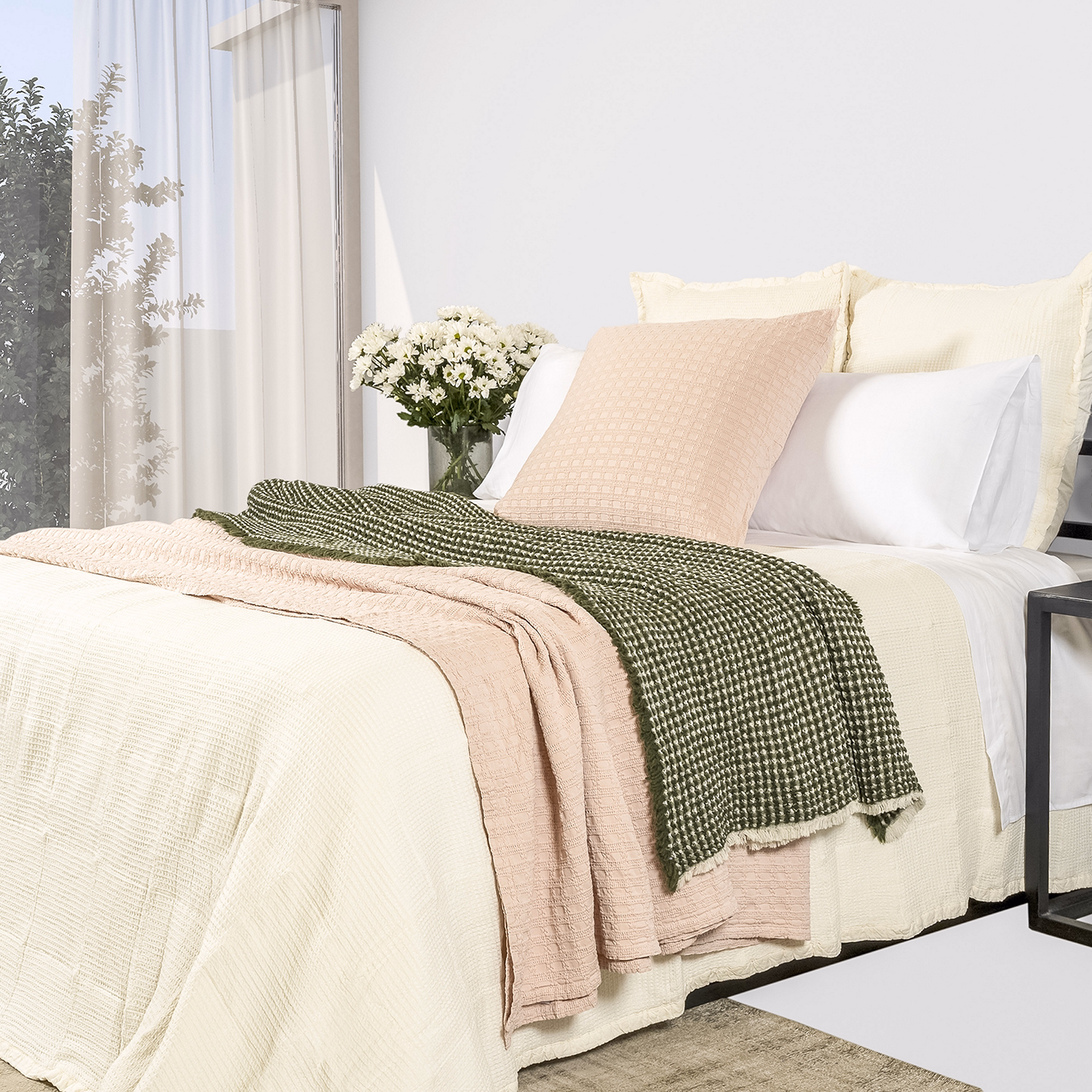 300 Thread Count Cotton Sateen Fitted Sheet Ivory