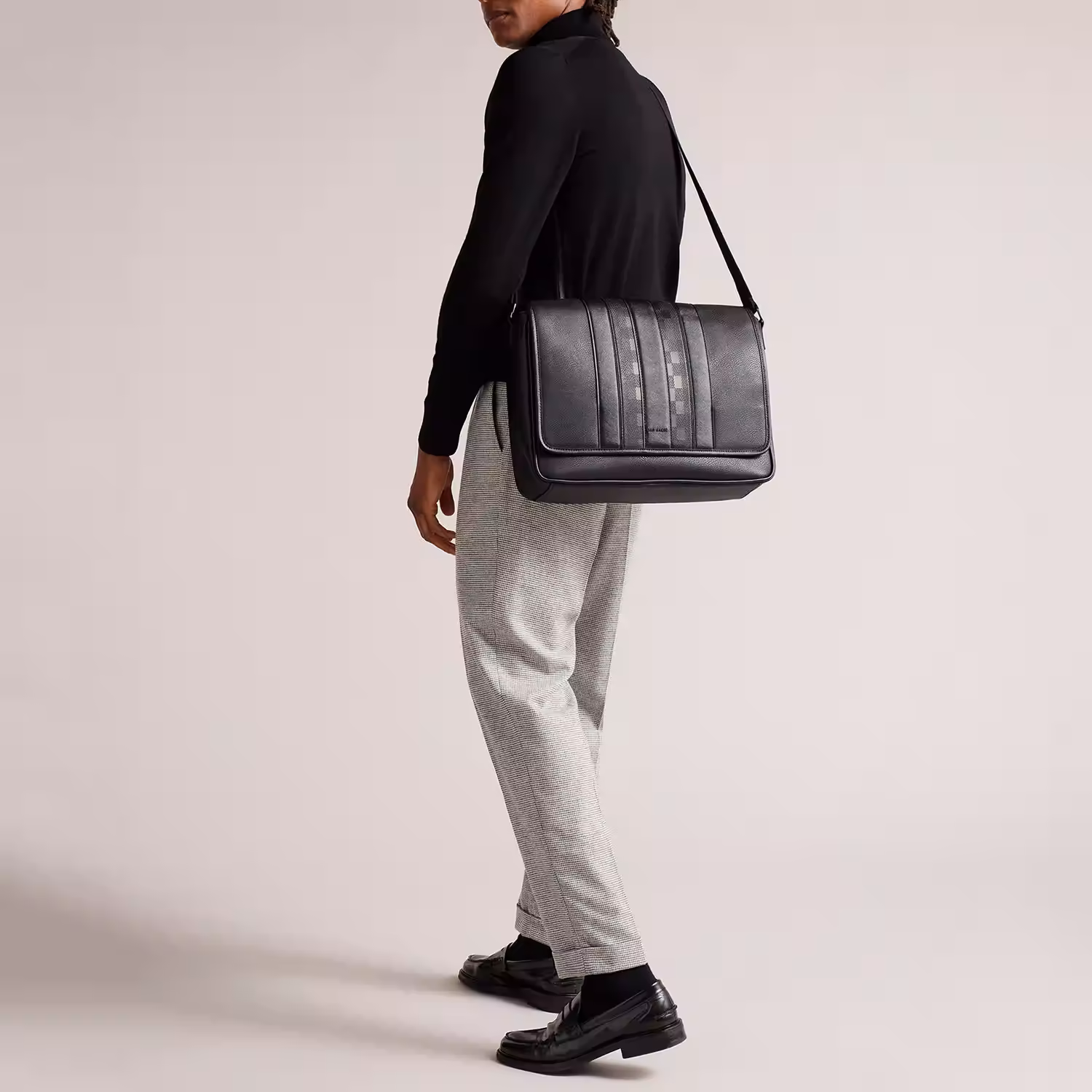 Wayvon House Check PU Messenger Bag