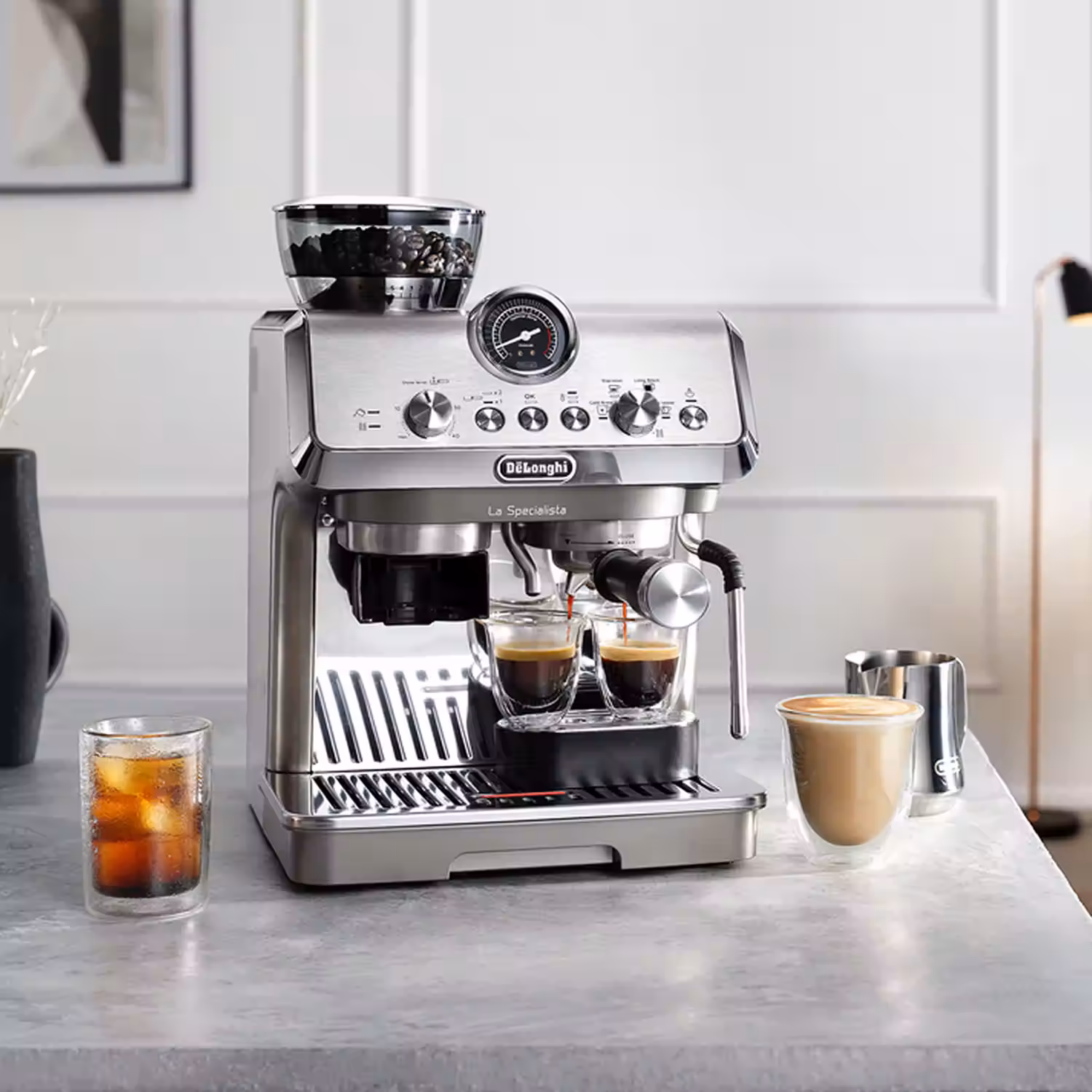 La Specialista Arte Evo Cold Brew Bean To Cup Coffee Machine