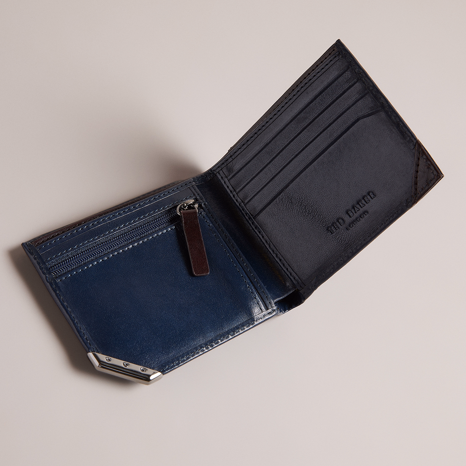 Kornerr Metal Corner Billfold Coin Wallet