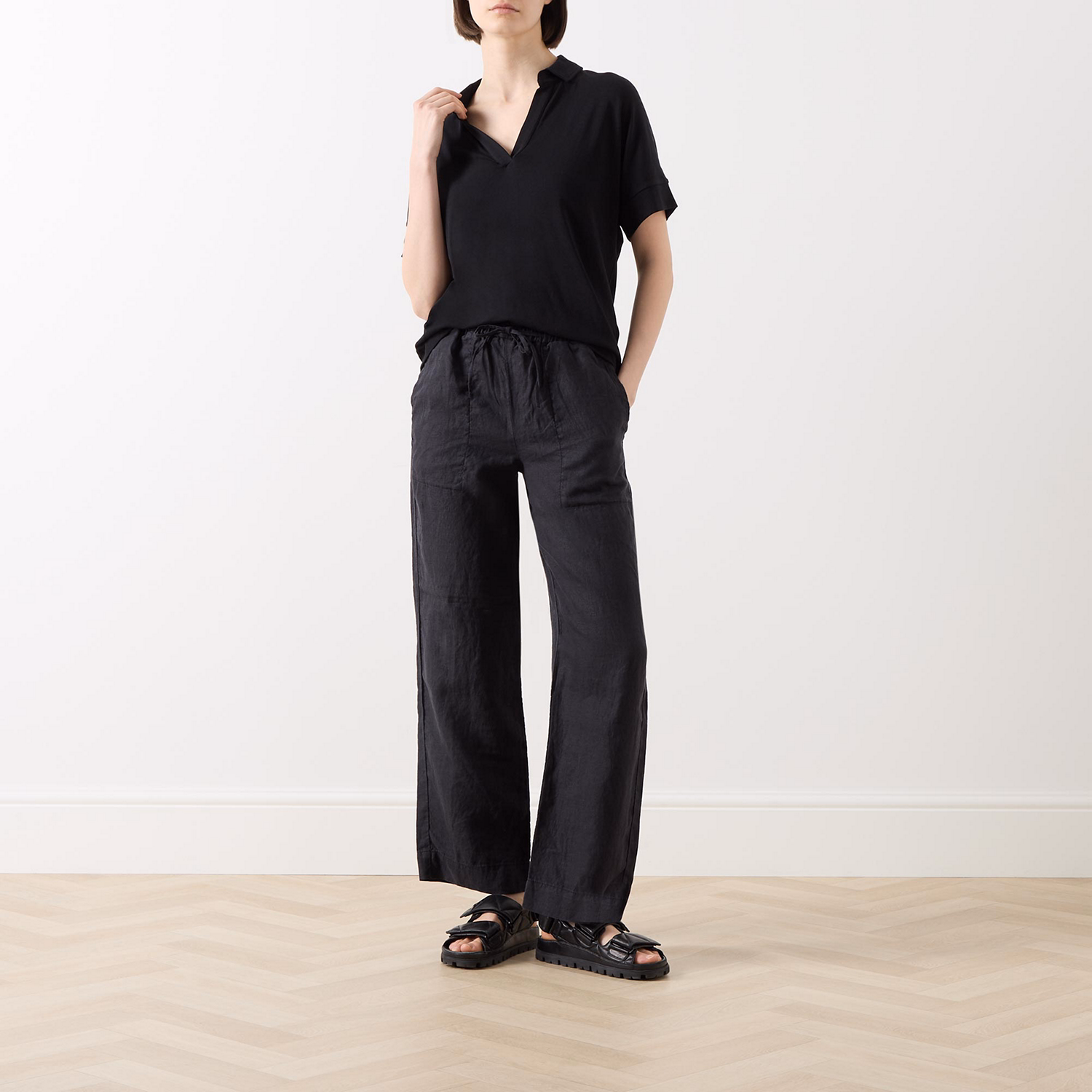 Straight-Leg Linen Trousers