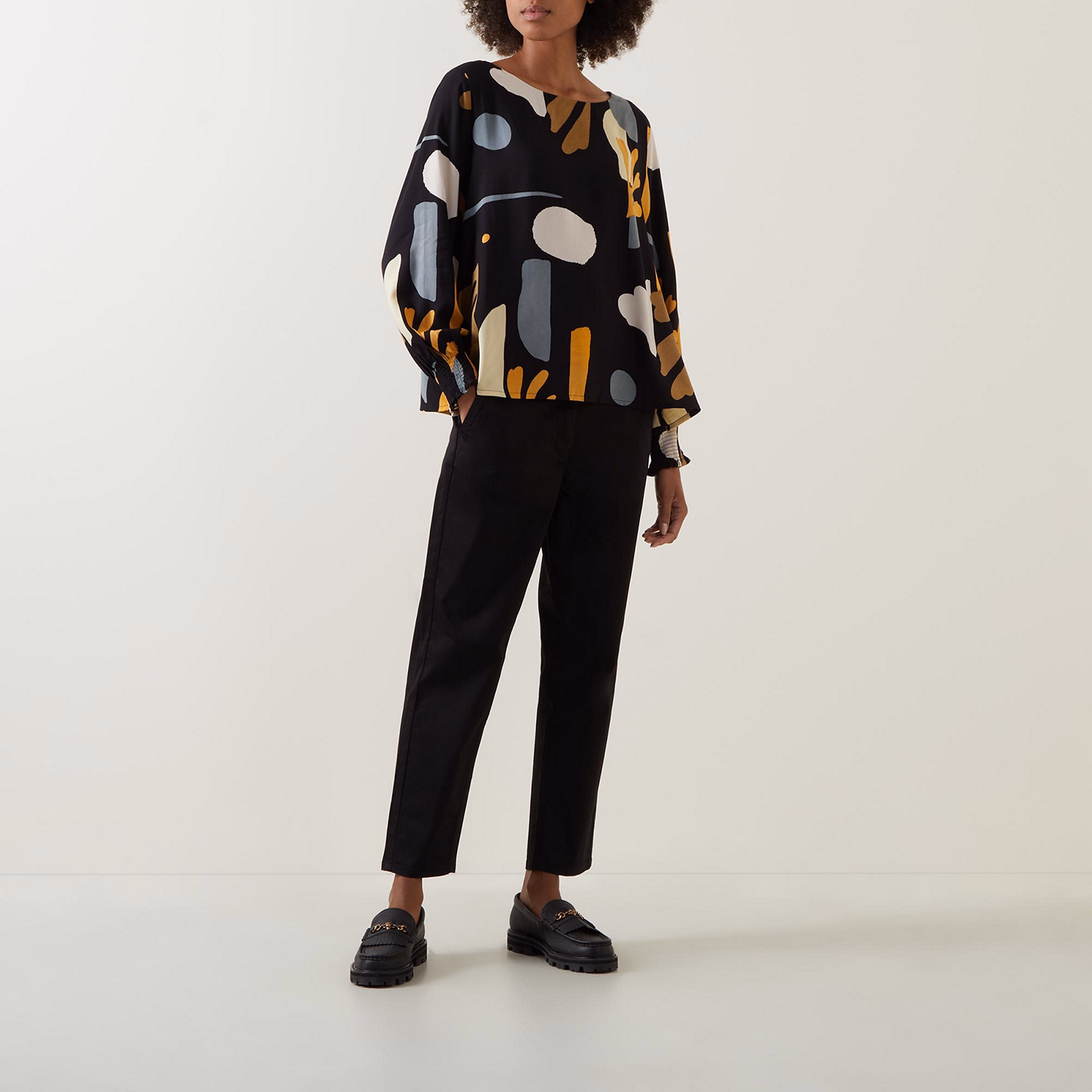 Delarano Abstract Print Blouse